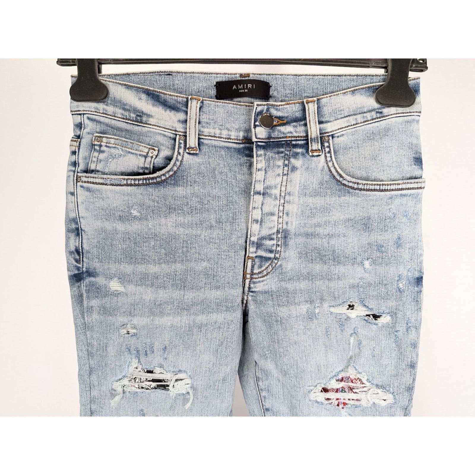 Amiri o1rshd1 Pajama Art Patch Jeans in Light Blue Size US 33 - 13 Thumbnail