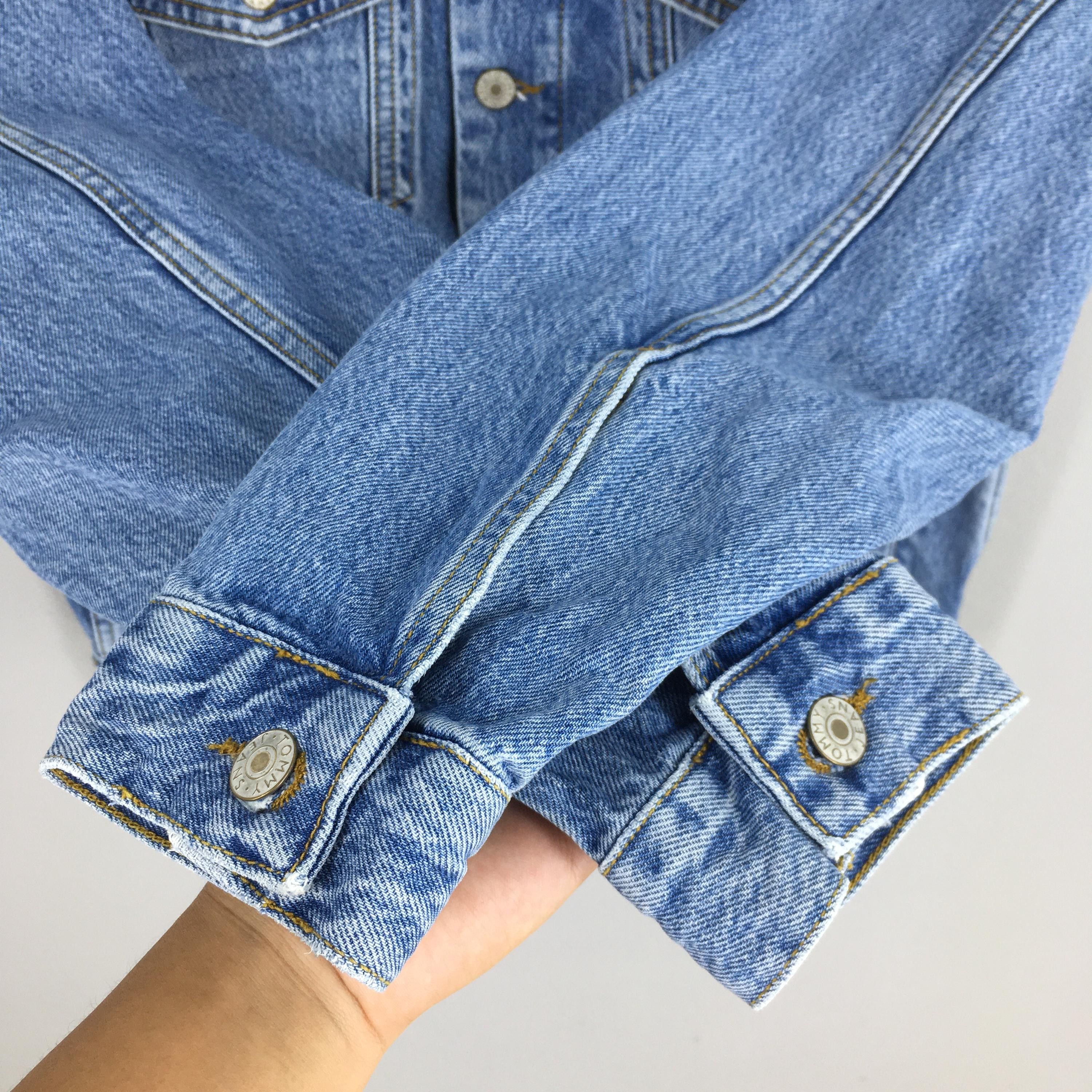 Tommy Hilfiger Vintage Tommy Hilfiger Trucker Denim Jacket XSmall Size US XS / EU 42 / 0 - 6 Thumbnail