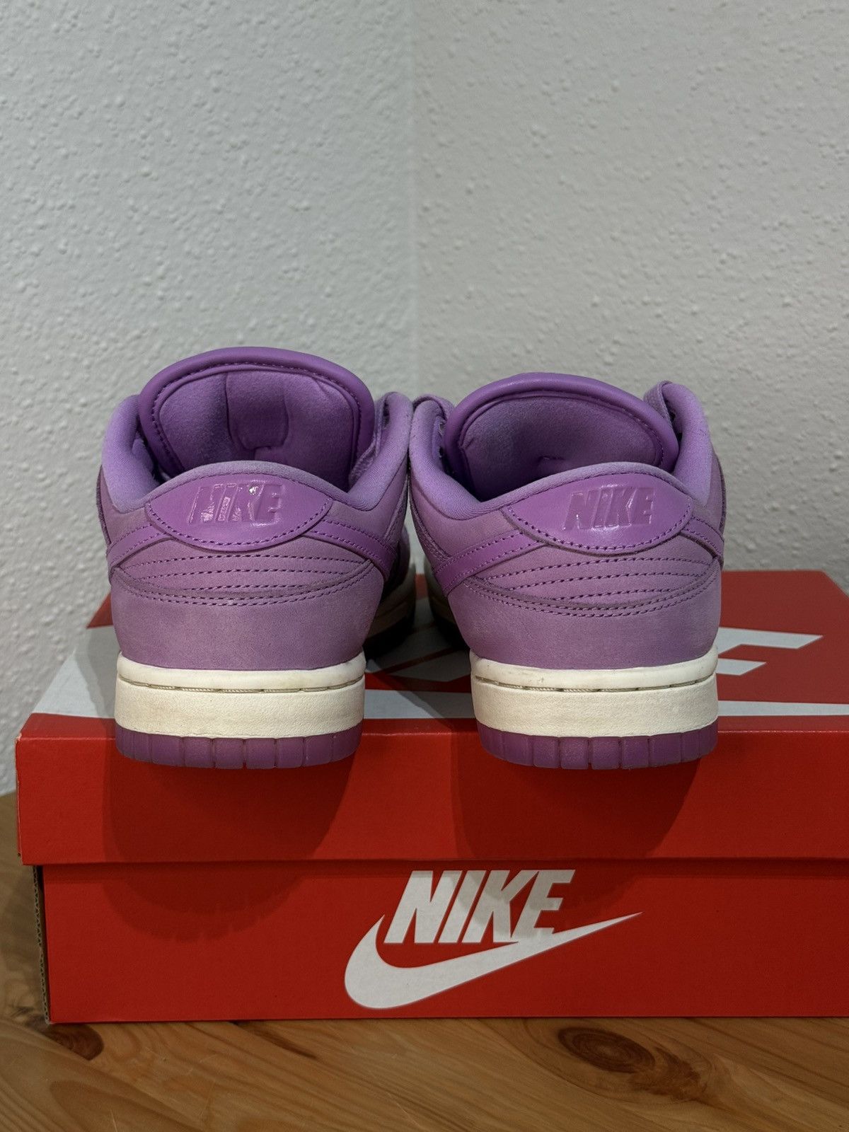 Nike Nike Dunk Low PRM MF Rush Fuchsia Size US 6.5 / IT 36.5 - 4 Thumbnail