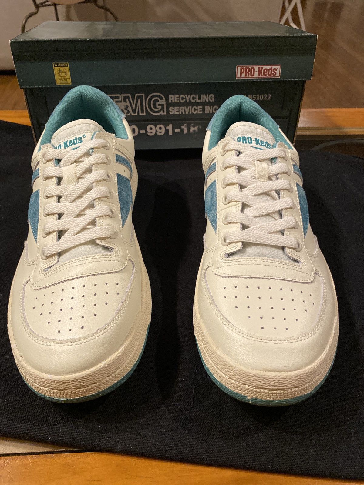 Pro-Keds TRASHMANGRN x PRO-Keds Skyhawk Low PH67550 Size US 10.5 / EU 43-44 - 1 Thumbnail