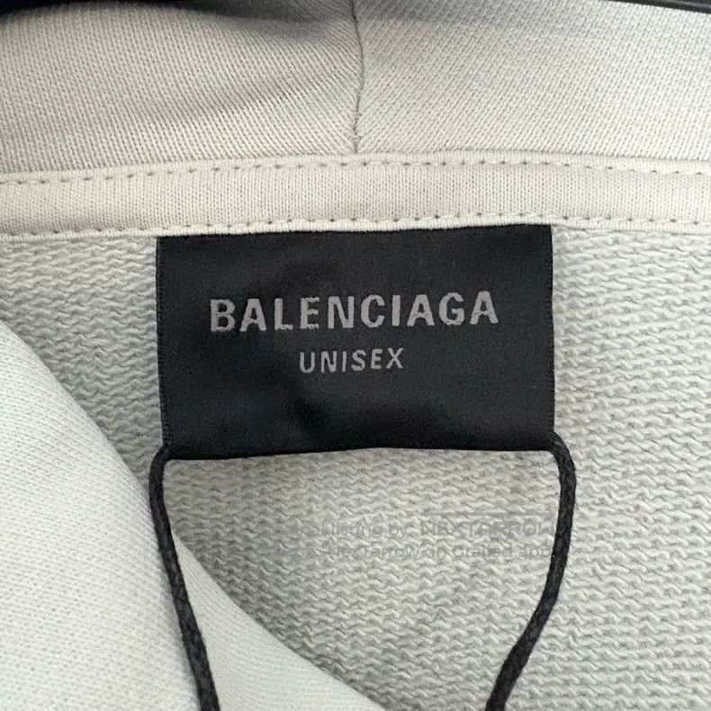 Other Balenciaga Distressed tape Coca-Cola wave white hooded swe Size US L / EU 52-54 / 3 - 3 Thumbnail