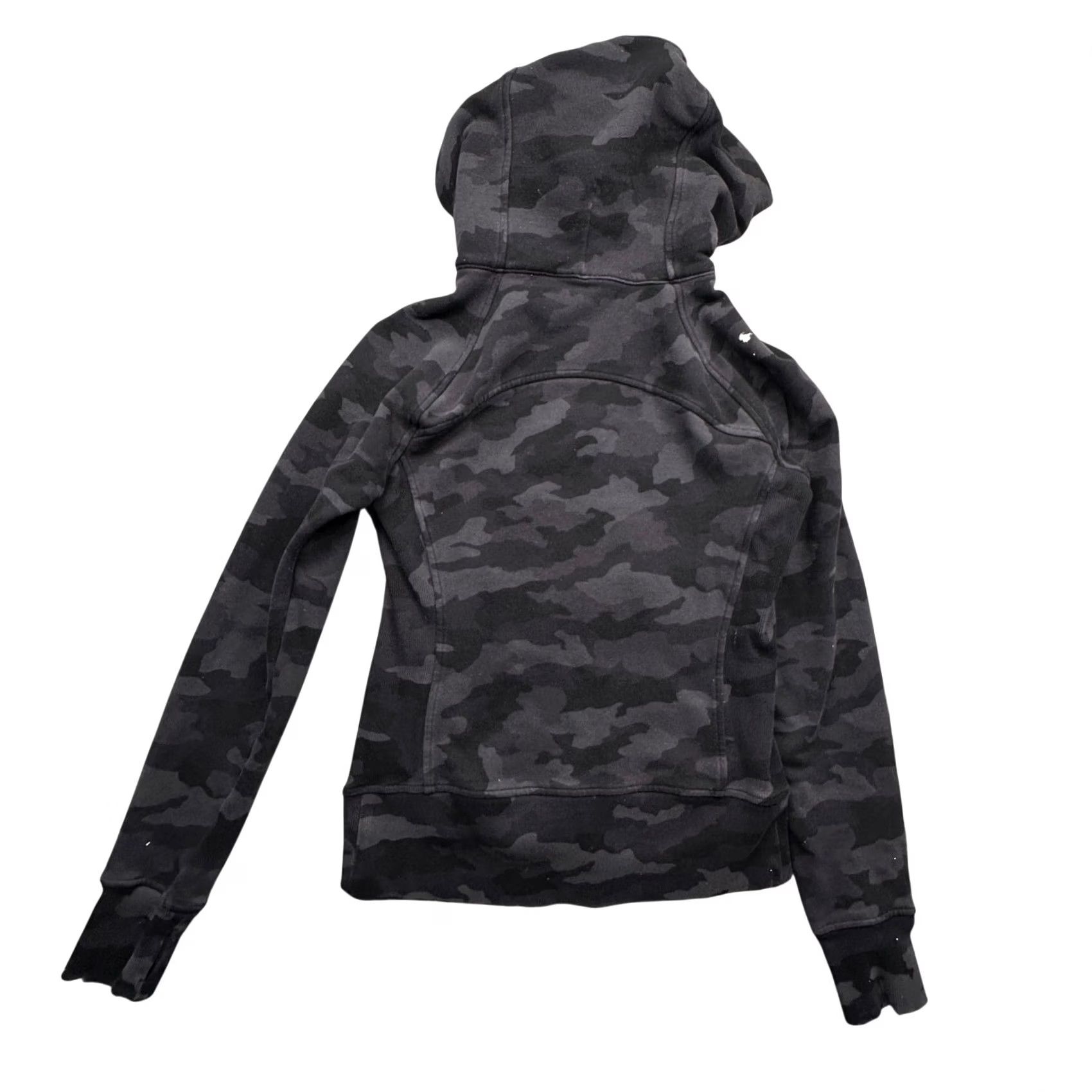 Lululemon VINTAGE? Lululemon Scuba Hoodie Jacket Womens 6 Camouflage Black Gray Full Zip Jacket Womens 6 Black Gray Camouflage Full Zip Mens? Size M / US 6-8 / IT 42-44 - 2 Thumbnail