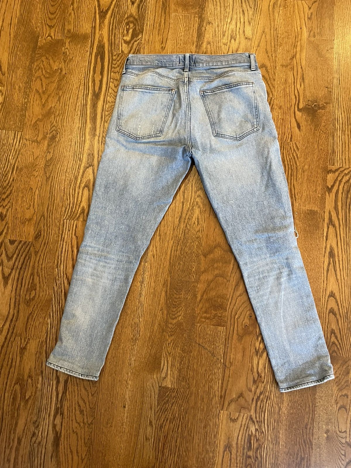 Agolde Agolde Premium Light Wash Distressed Skinny Jeans Size US 31 - 3 Thumbnail