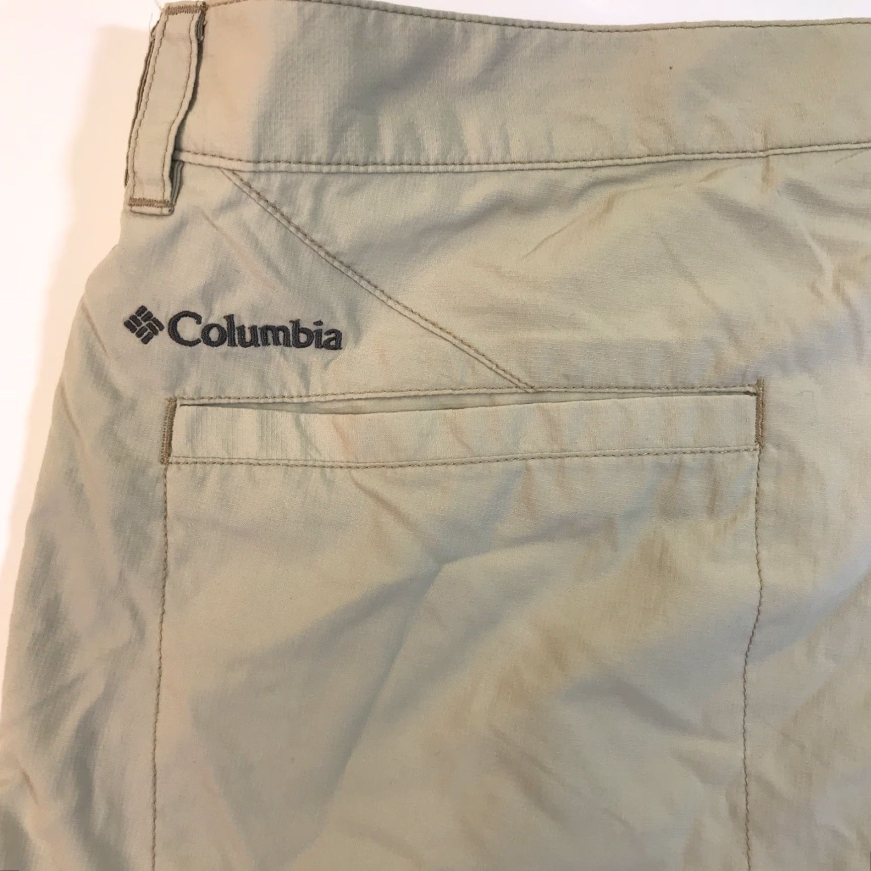 Vintage Columbia Mens Cargo Shorts Sz 38 Beige Nylon Polyester Flat Front Pockets Outdoor Casual Shirt? Size US 38 / EU 54 - 4 Thumbnail