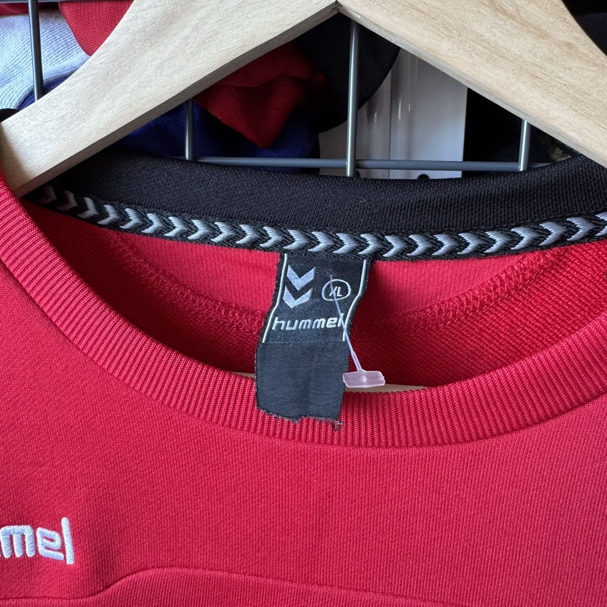 Hummel Hummel FC Emmen Soccer Sweatshirt Size US XL / EU 56 / 4 - 3 Thumbnail