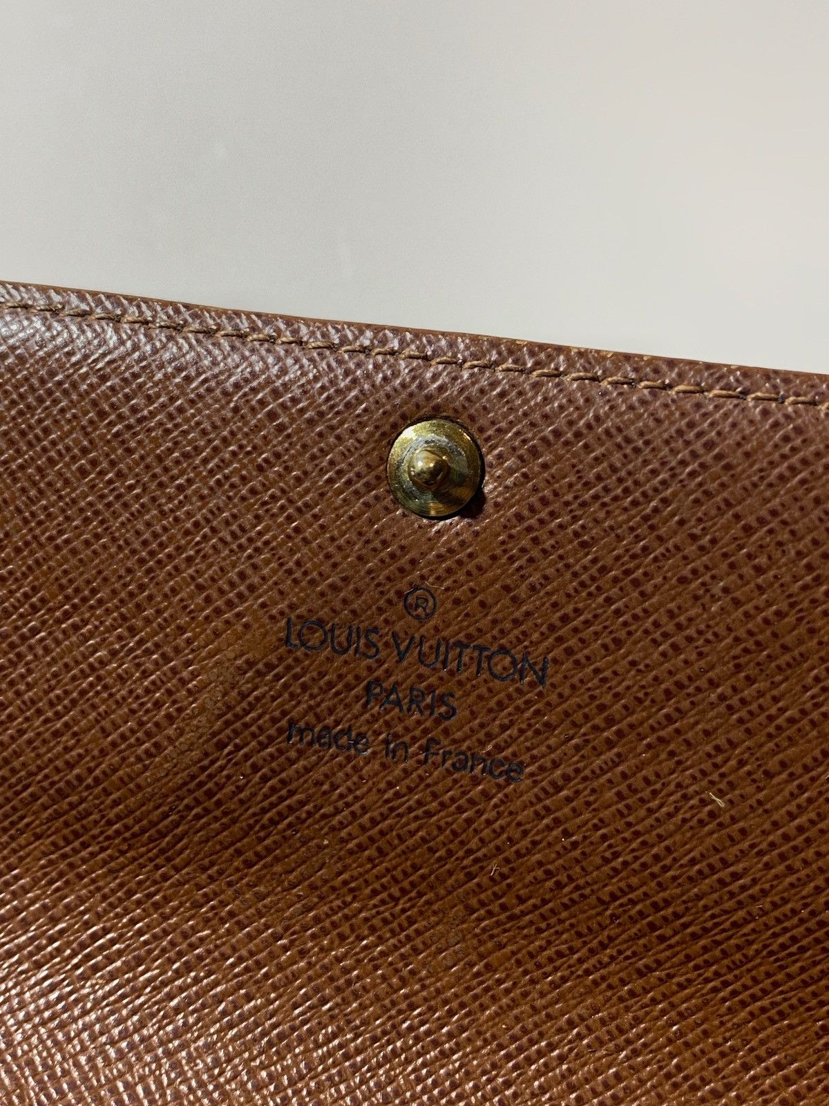 Louis Vuitton Authentic Vintage Louis Vuitton Monogram Wallet Size ONE SIZE - 11 Thumbnail