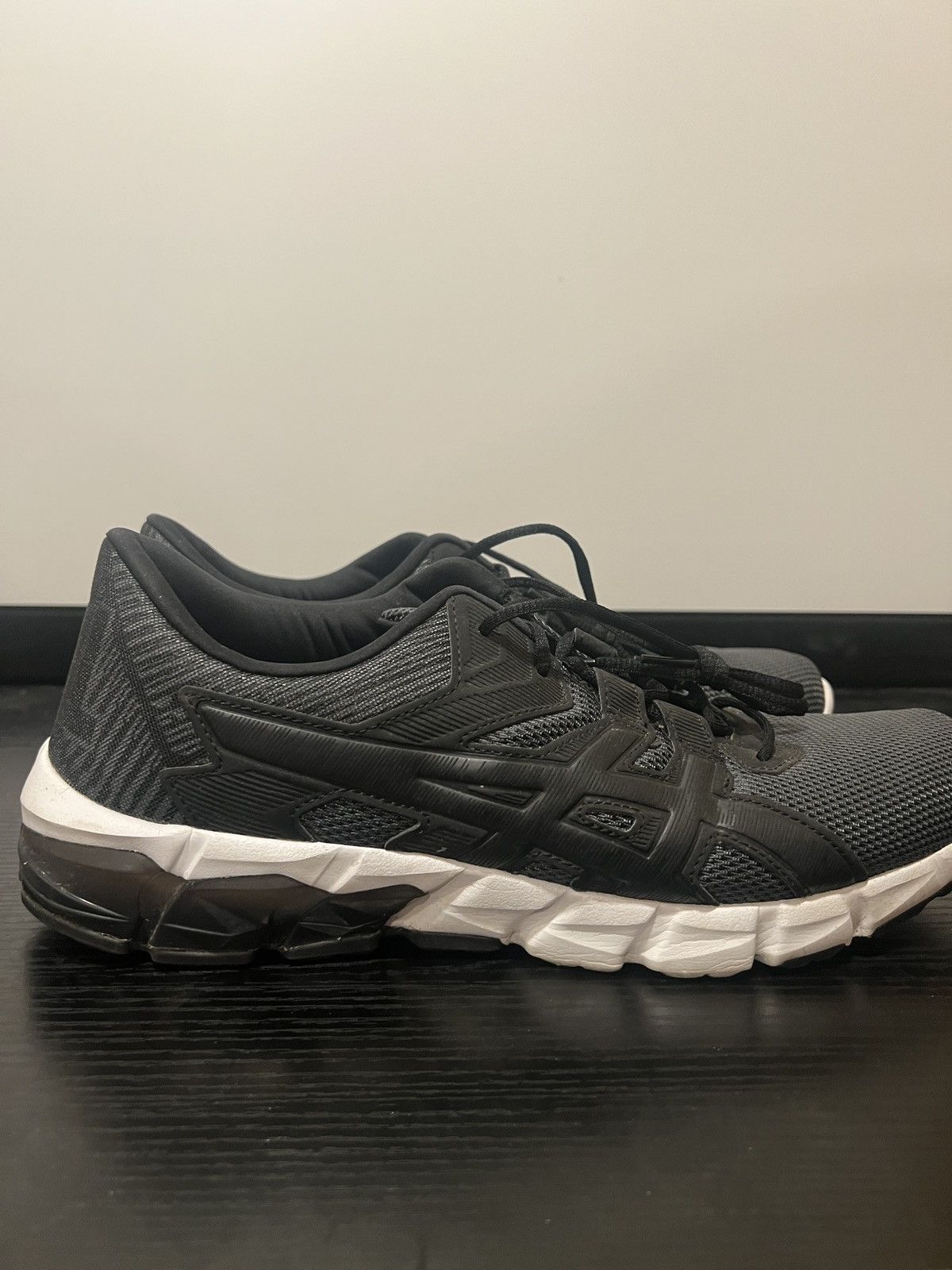 Asics SIZE 12 MEN - Asics Gel-Quantum 90 2 Size US 12 / EU 45 - 2 Thumbnail