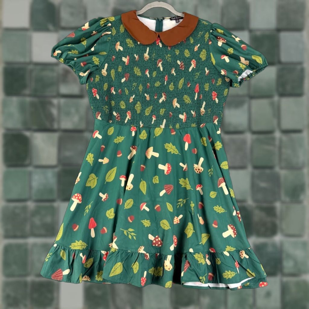Etro Smak Parlour Dress Womens Size 2X Green Mushroom Peter Pan Collar Smocked Retro Dress City Classic Vintage: No Size XXL / US 16-18 / IT 52-54 - 1 Thumbnail
