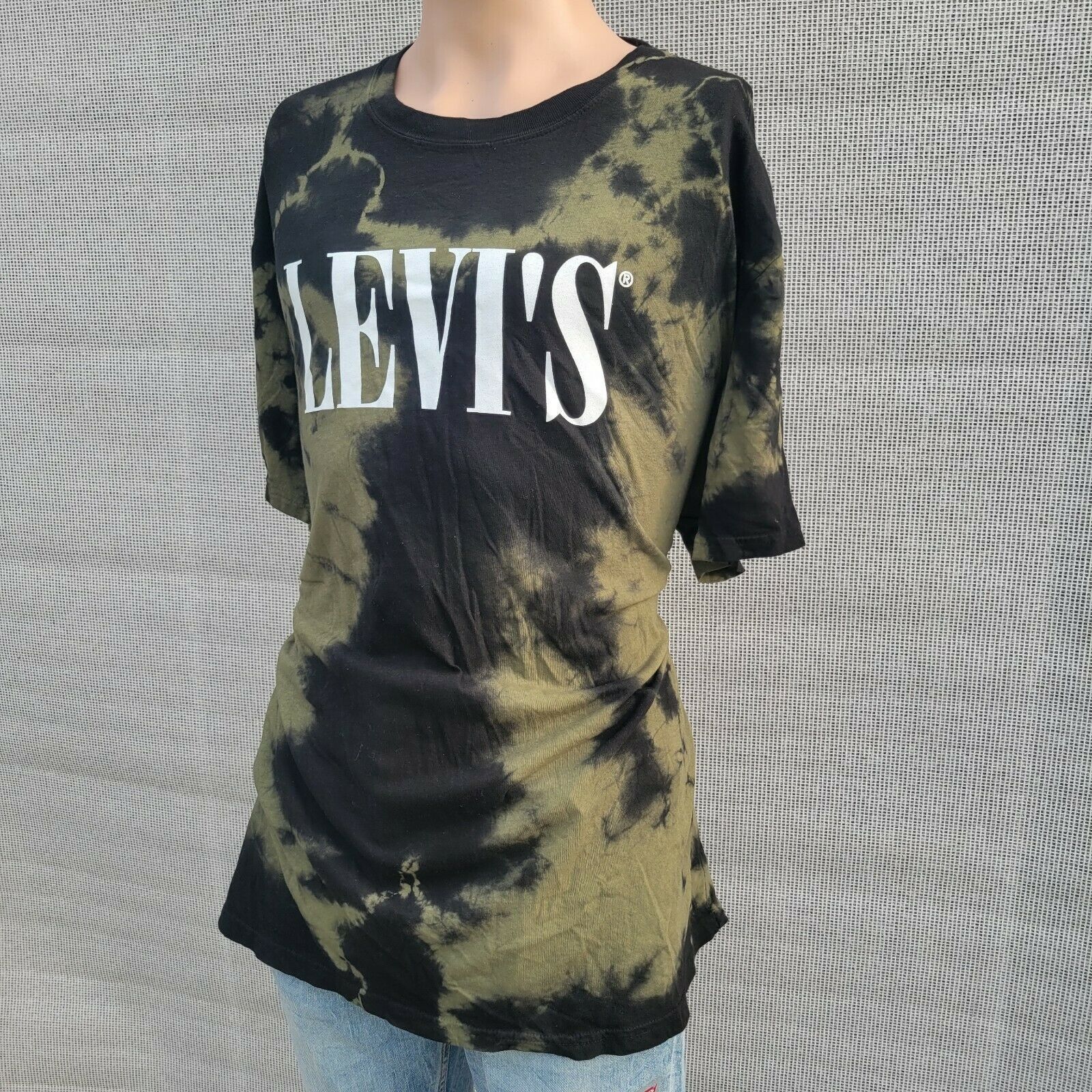 Levi's Men's Levi's Prewashed Camo Tshirt. Size Medium. Size US M / EU 48-50 / 2 - 2 Thumbnail