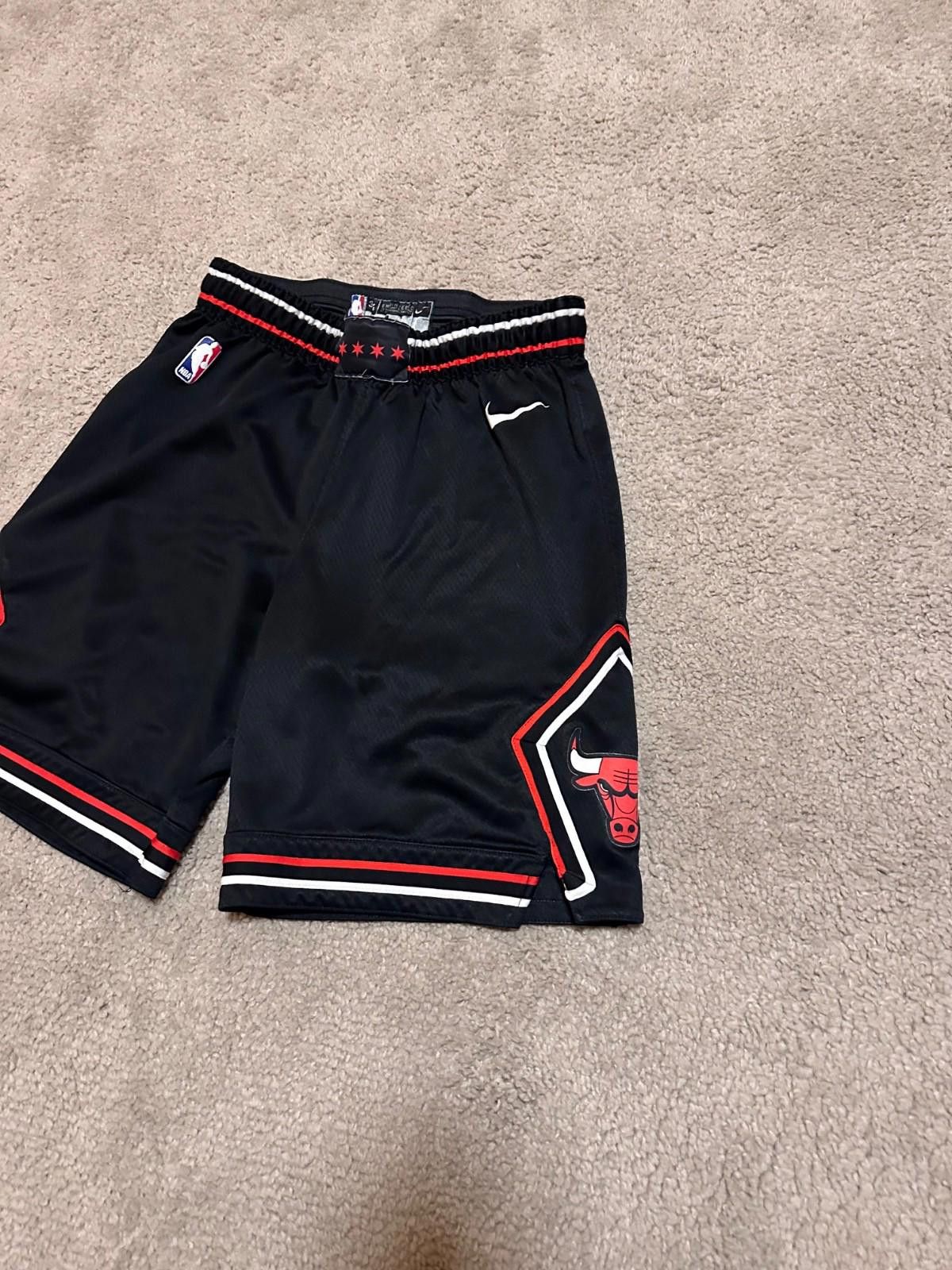 Nike Nike Chicago Bulls Authentic Black NBA Engineered Shorts Size US 32 / EU 48 - 3 Thumbnail