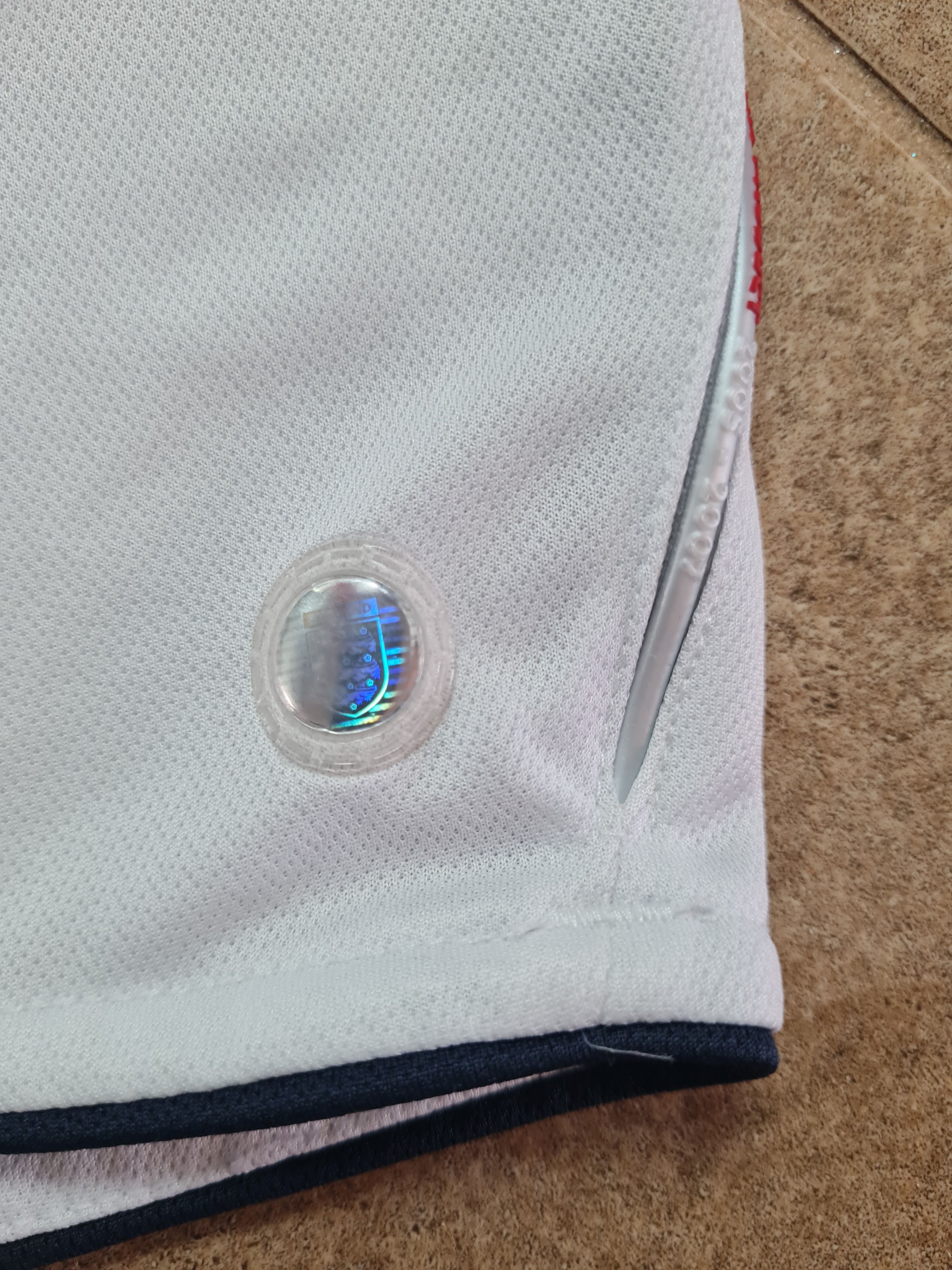 Umbro Vintage Jersey Umbro England 2005 - 2007 home soccer shirt L Size US L / EU 52-54 / 3 - 19 Thumbnail