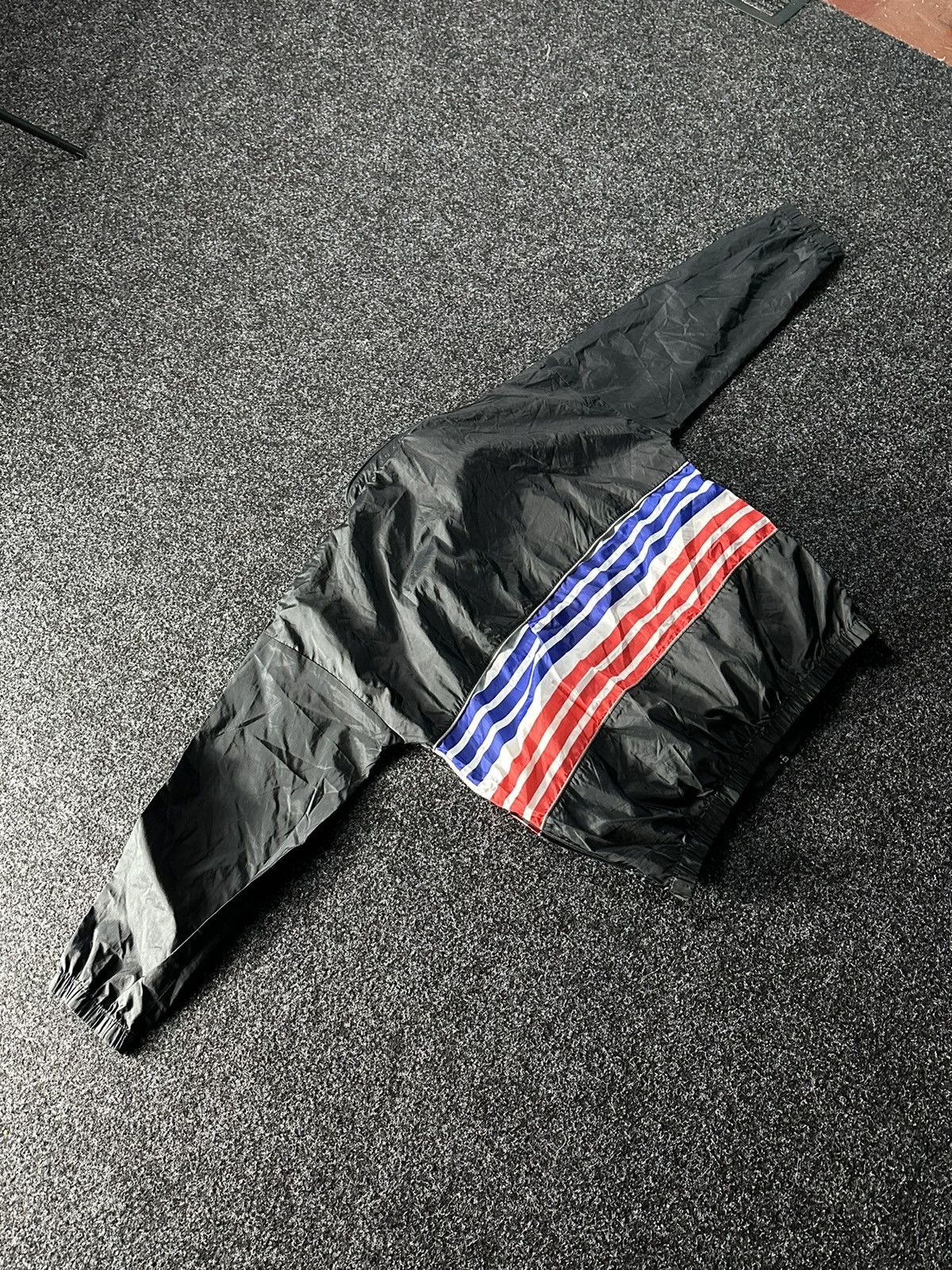Adidas × Vintage 🚨 RARE ADIDAS 90S vintage windbreaker BIG LOGO Y2K hood Size US M / EU 48-50 / 2 - 14 Thumbnail