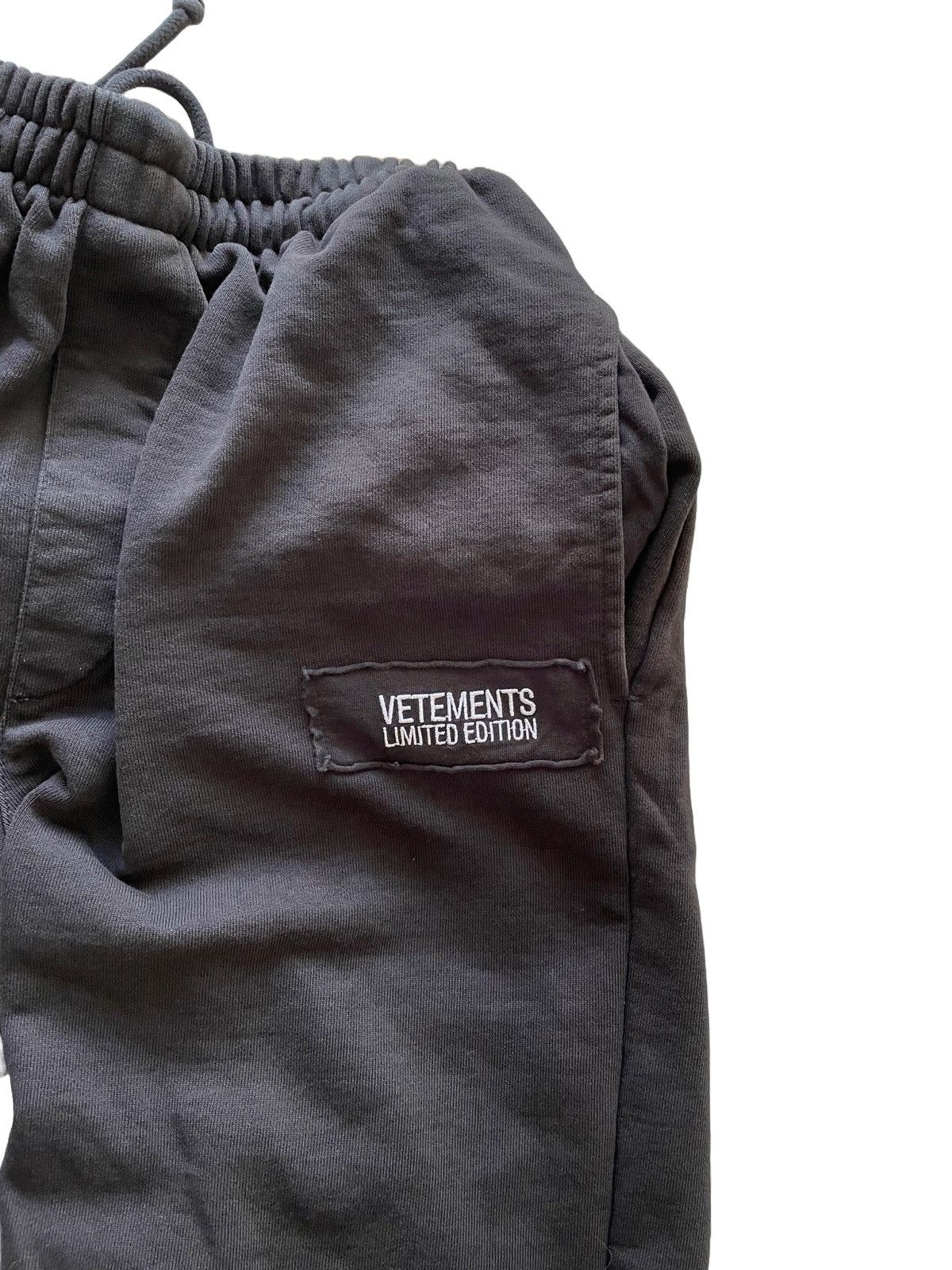 Vetements Vetements 'J'adore Hardcore' Sweatpants Size US 30 / EU 46 - 5 Thumbnail