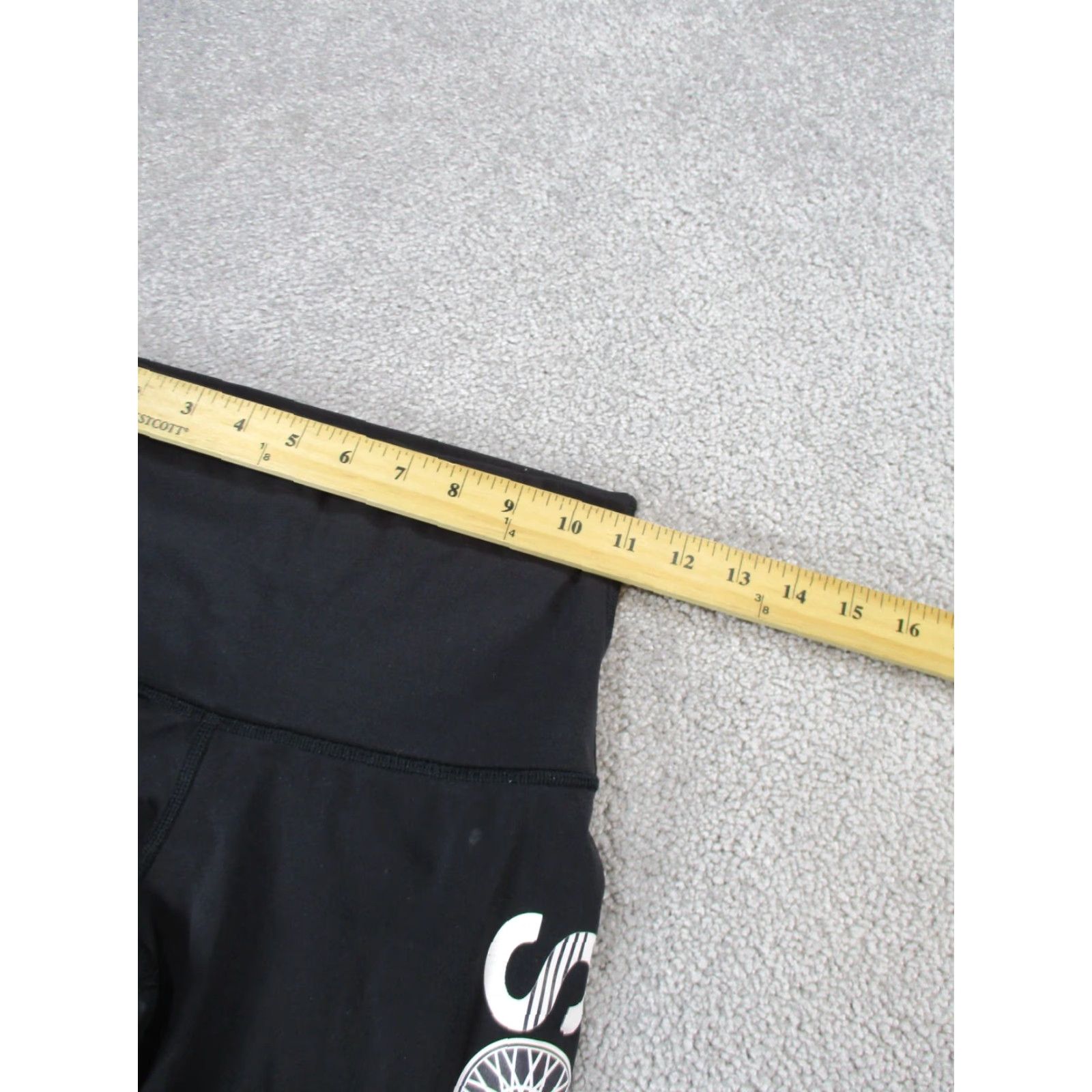 Lululemon Lululemon x Soulcycle Leggings Womens 4 Wunder Under Crop HR Black Cropped Leggings Athletic Activewear Size 4 Womens Black 90s Sports Size 27" / US 4 / IT 40 - 7 Thumbnail