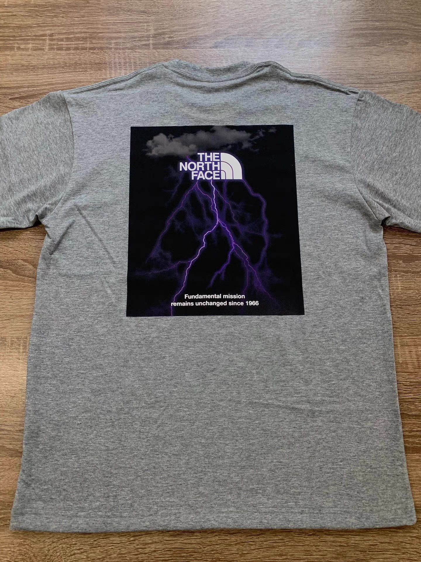 The North Face Unisex TNF Lightning Outdoor Quick-Dry T-Shirt Ｑ22 Size US M / EU 48-50 / 2 - 2 Thumbnail