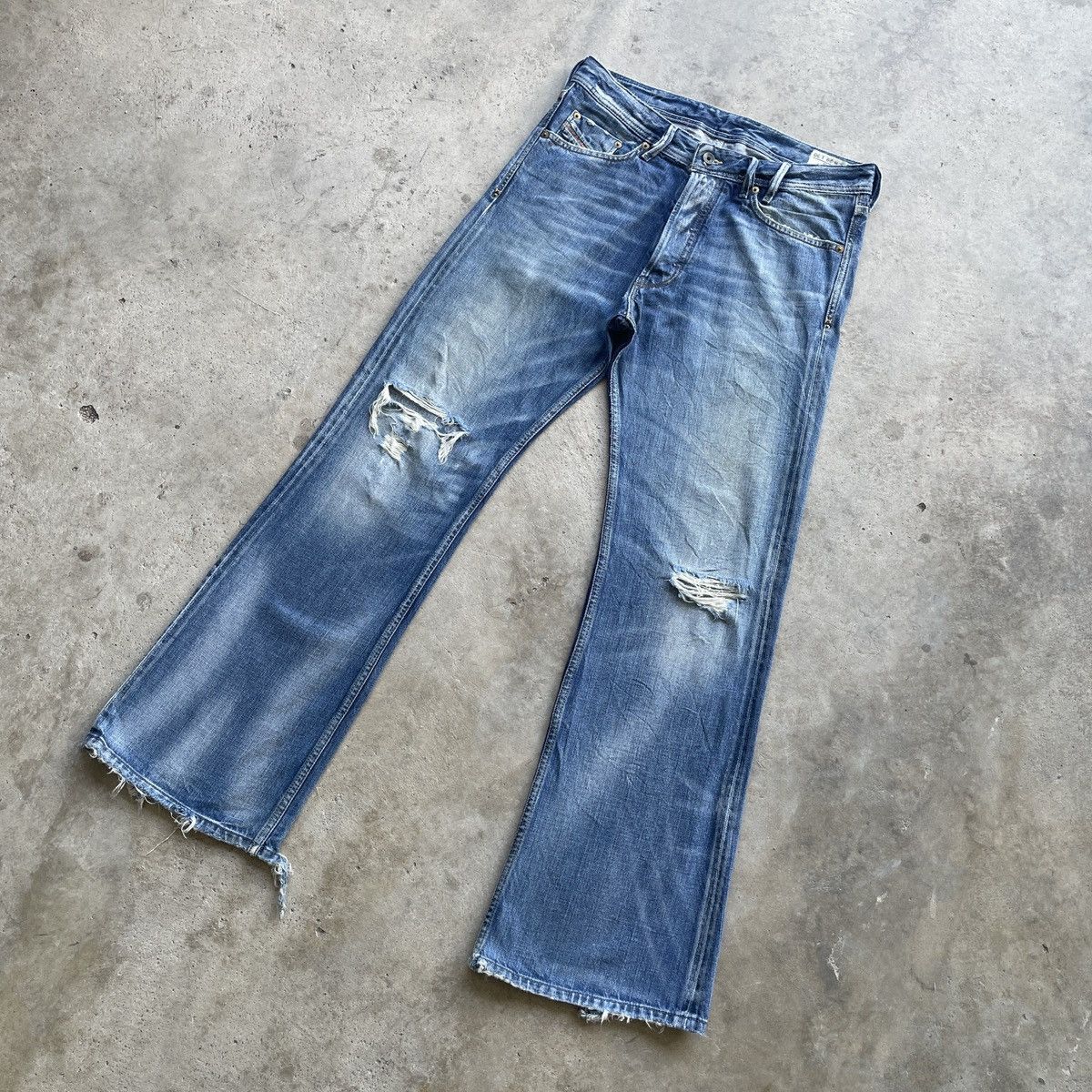 Diesel Vintage Diesel Industry BootCut Distressed Wash Jeans Pants Size US 32 / EU 48 - 3 Thumbnail