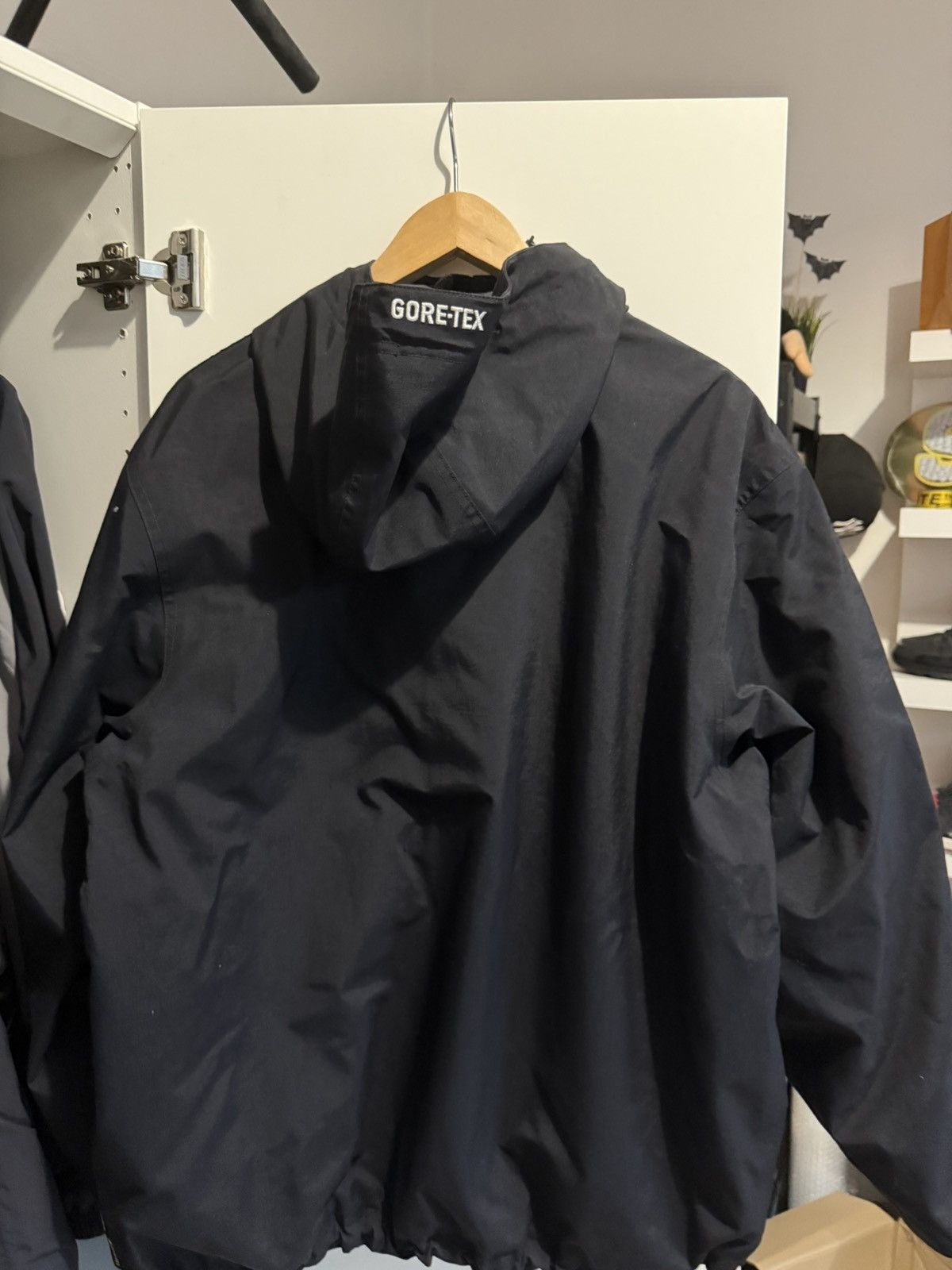 Supreme Gore-tex Stripe Hooded Jacket