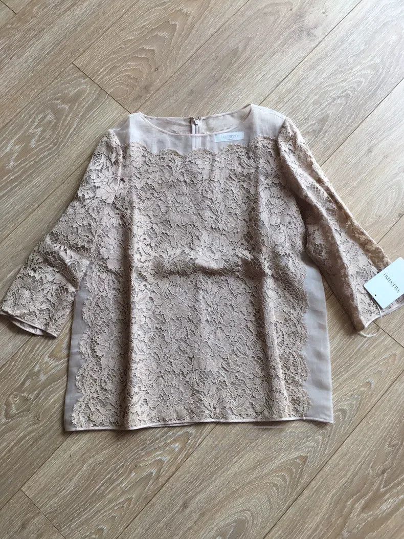 Valentino Valentino Lace top Size M / US 6-8 / IT 42-44 - 6 Thumbnail