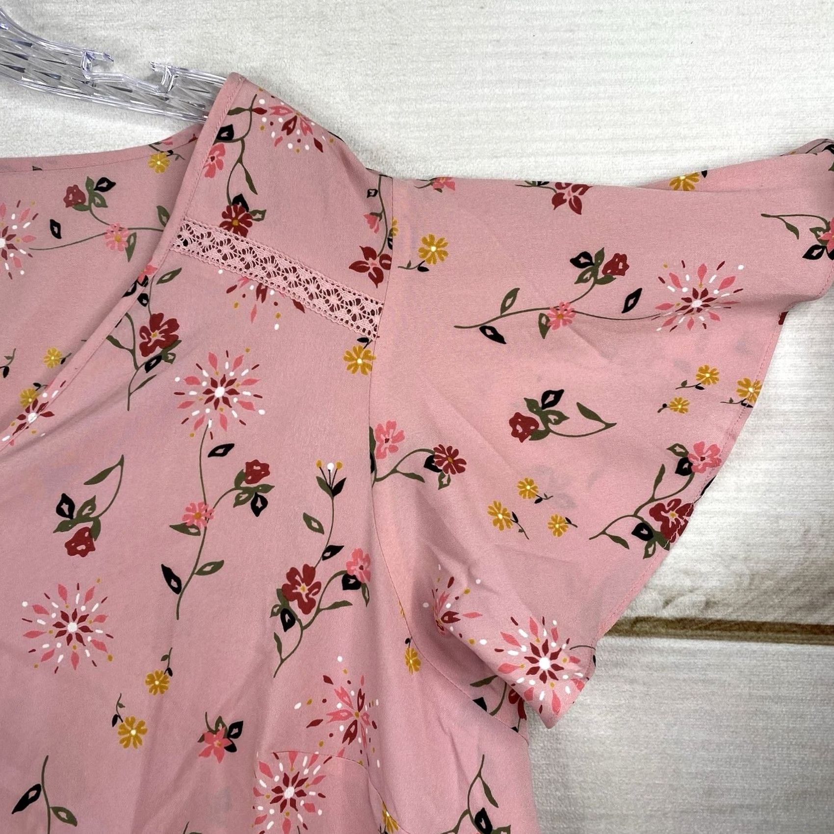 Vintage Lane Bryant Top Womens 24 Pink Floral Short Bell Sleeve Lightweight Boho Fairy Blouse Ladies Pink Floral 24 Sh Size 4XL / US 24-26 - 4 Thumbnail