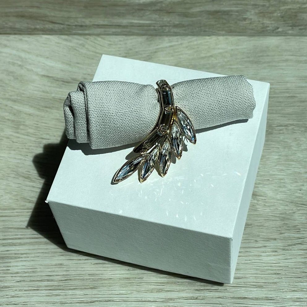 Swarovski Swarovski Atelier Wonder Woman Armour ring size 6 / EUR 52 Size ONE SIZE - 7 Thumbnail