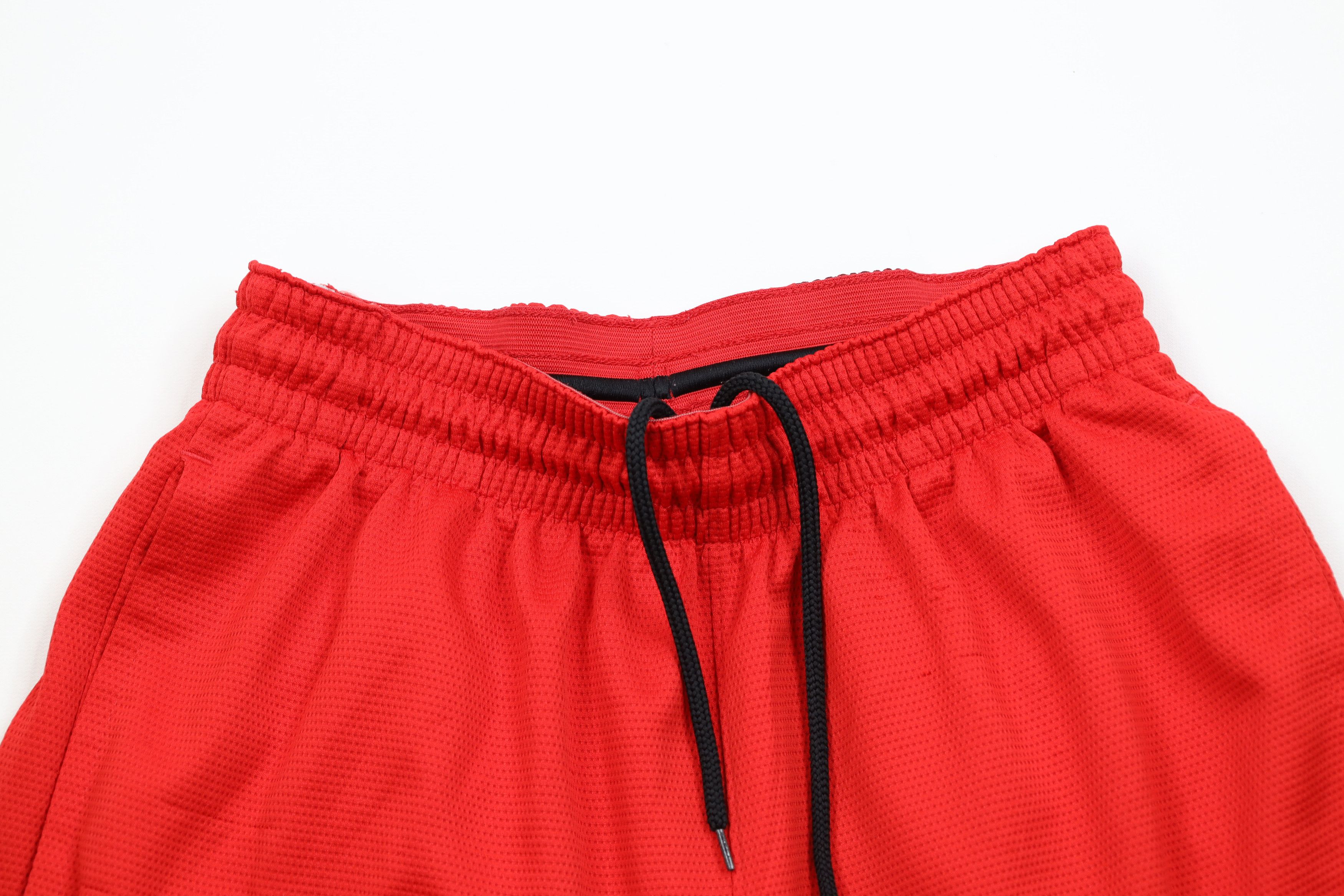 Nike × Vintage Nike Elite Spell Out Gym Training Basketball Shorts Red Size US 30 / EU 46 - 2 Thumbnail