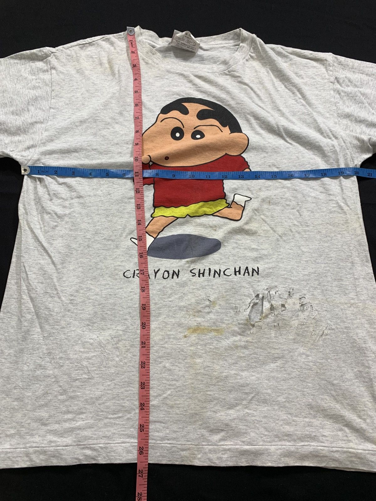 Anime Vintage Crayon Shin Chan Distressed t-shirt Size US L / EU 52-54 / 3 - 6 Thumbnail
