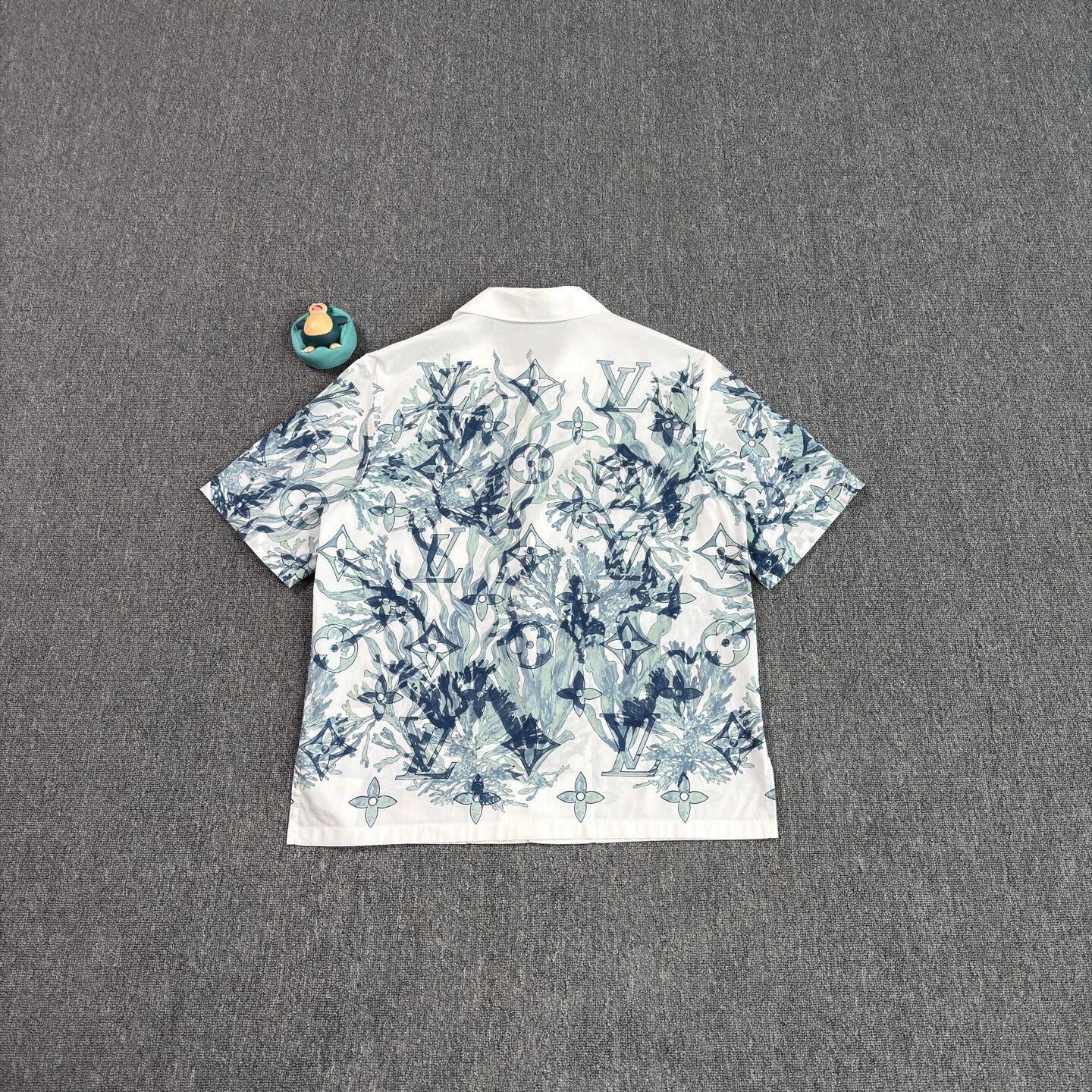 Louis Vuitton LV Seaweed All-Over Print SS Shirt M Near New Size US M / EU 48-50 / 2 - 2 Thumbnail