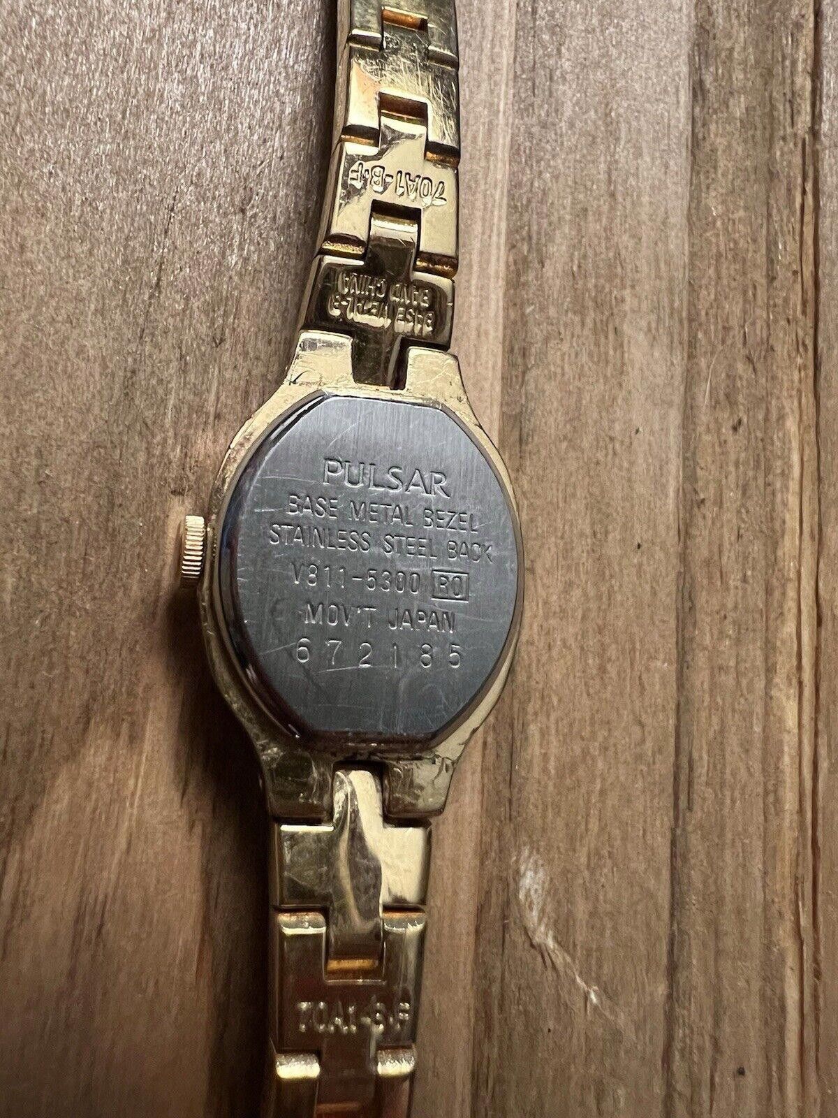 Pulsar Pulsar 672185 Women's Gold Tone Quartz Watch New Battery Size ONE SIZE - 7 Thumbnail