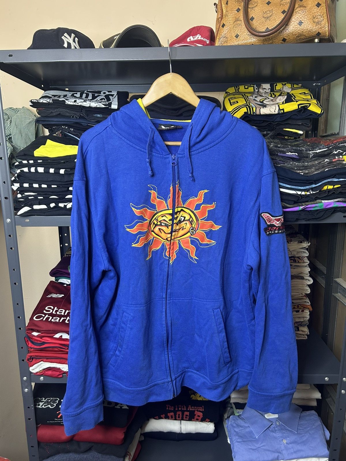 Yamaha Vintage Racing 46 Valentino Rossi Blue Hoodie Size XXL Size US XXL / EU 58 / 5 - 1 Thumbnail