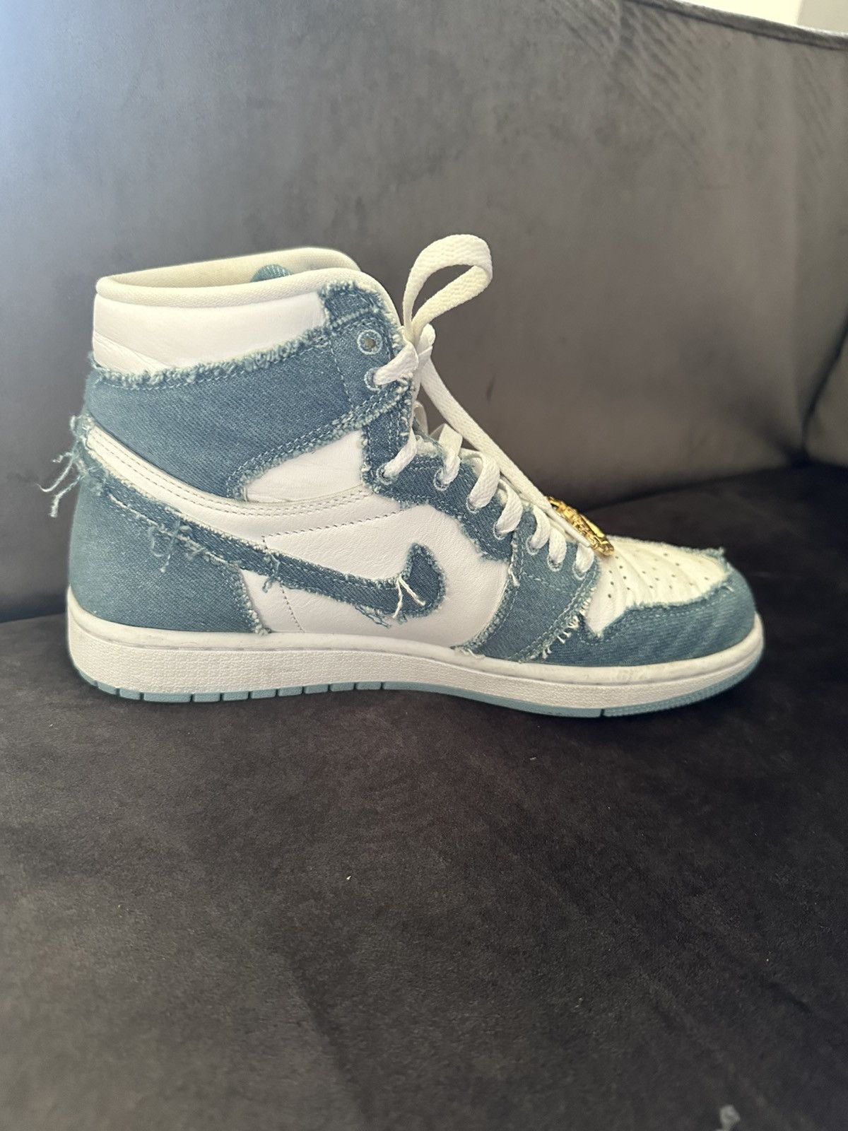 Nike Nike Air Jordan 1 High OG Denim - maat 40 Size US 9 / IT 39 - 6 Thumbnail