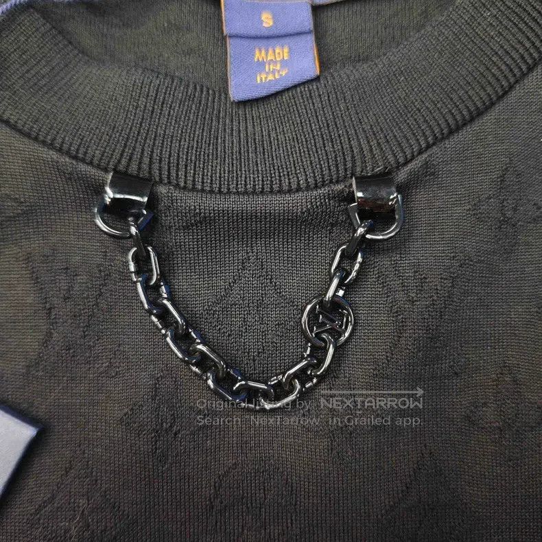 Louis Vuitton Louis Vuitton Black full logo chain knit short sleeves Size US S / EU 44-46 / 1 - 7 Thumbnail