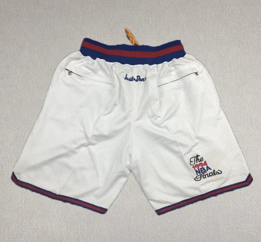 NBA Vintage New York Knicks Short White S Size US 30 / EU 46 - 2 Thumbnail