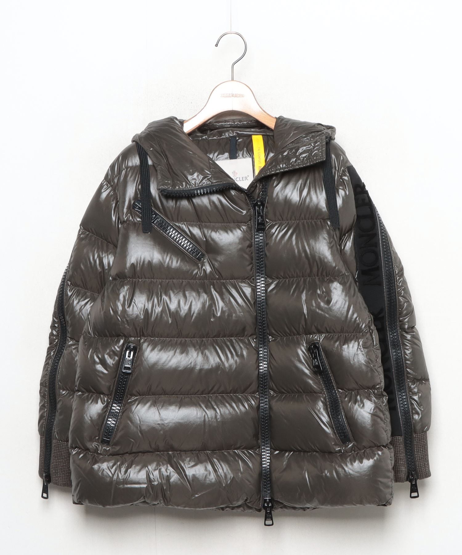 Moncler genius liriope hotsell
