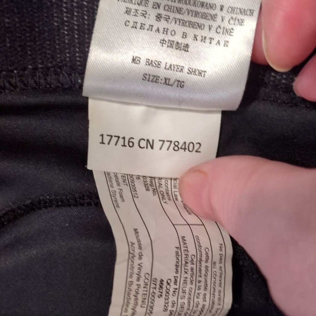 Burton Burton D30 MB Base Layer Shorts Size XL Size US 39 - 7 Thumbnail