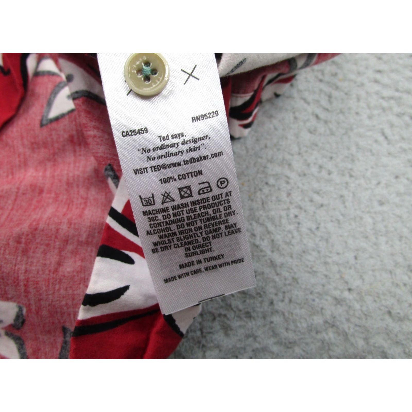 Ted Baker Ted Baker Shirt Mens M 4 Medium Red White Floral Hawaiian Button Up Resort Beach Size US M / EU 48-50 / 2 - 6 Thumbnail