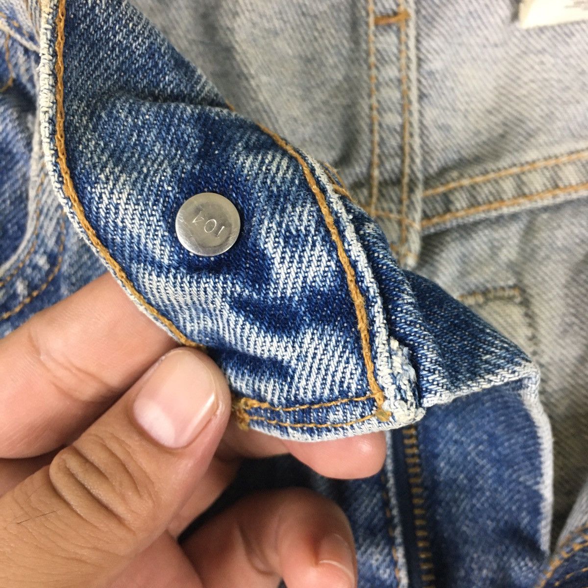 Levi's Vintage y2k Levi’s 550 Relaxed Fit Student Size US 28 / EU 44 - 11 Thumbnail