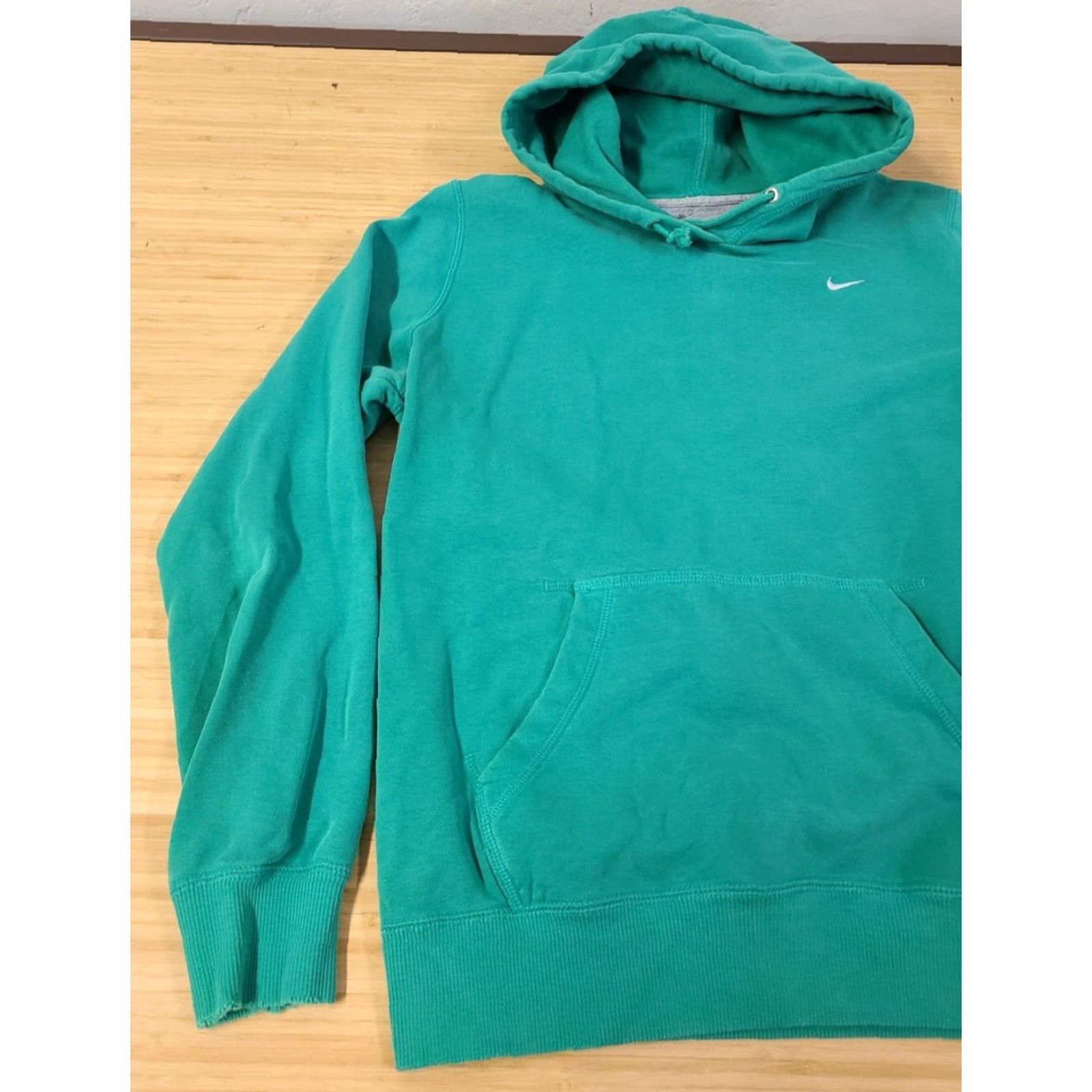 Nike VINTAGE Nike Hoodie Women XL Pullover Teal 90s Embroidered Swoosh Logo Pockets Regular Fit Sweatshirt Size XL / US 12-14 / IT 48-50 - 3 Thumbnail