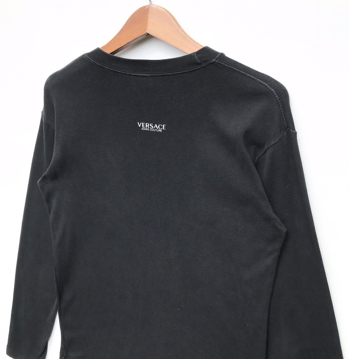 Versace Vintage 90s Versace Jeans Couture Shirt Versace Sunfaded Size US S / EU 44-46 / 1 - 8 Thumbnail