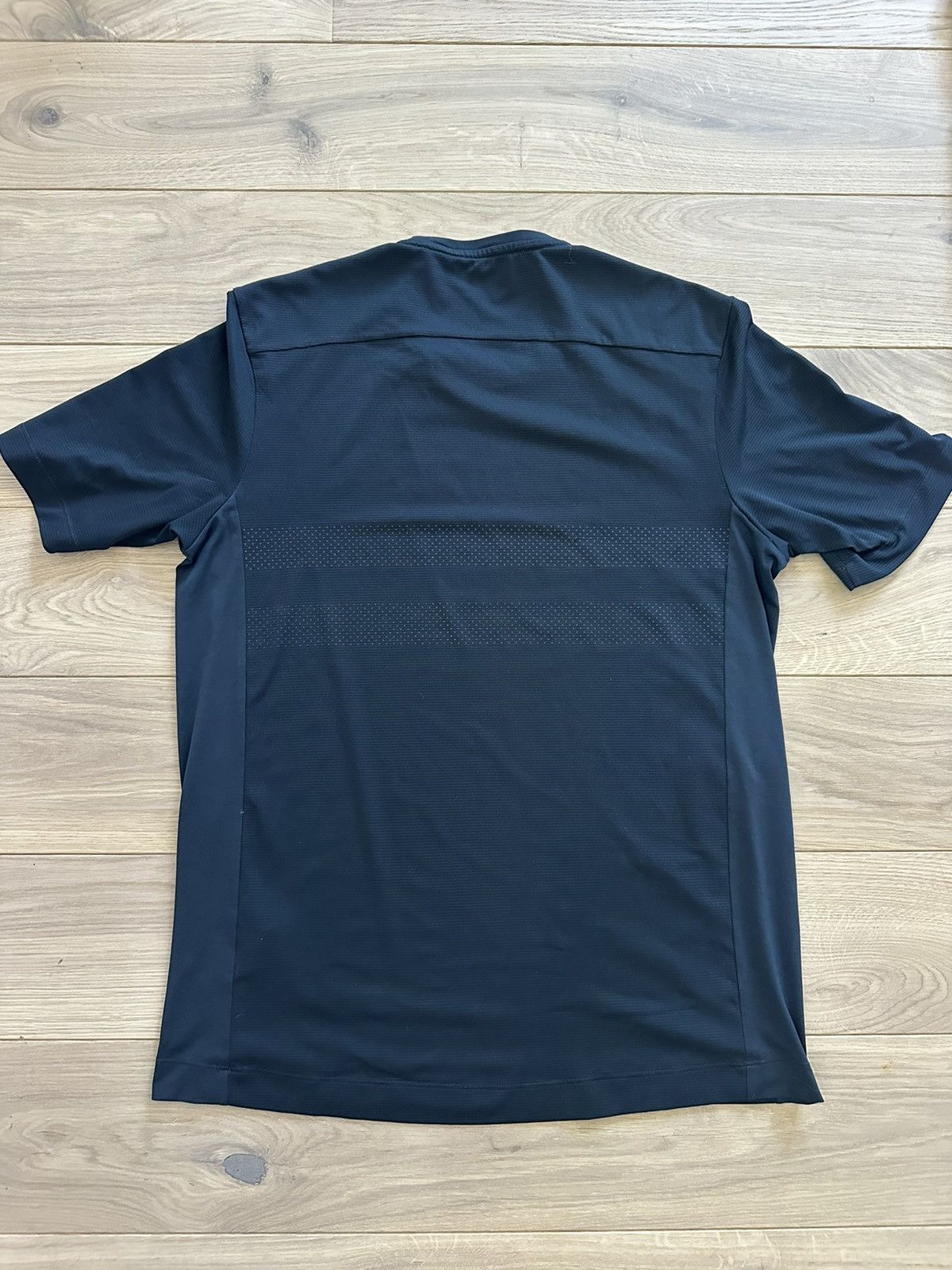 Rapha Rapha Cooldown Cycling Shirt Size US M / EU 48-50 / 2 - 3 Thumbnail