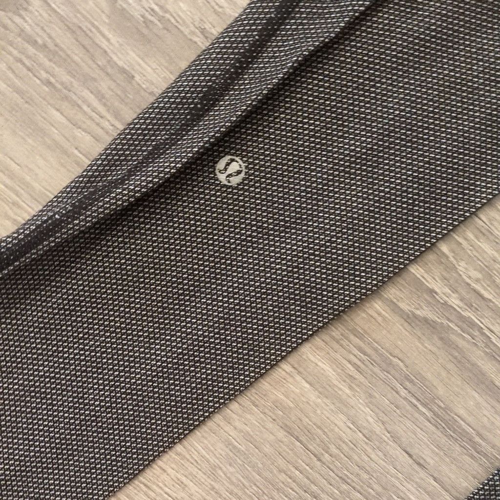 Lululemon Lululemon Skinny Will Pant Diamond Dot Black White sz 4 Size 27" / US 4 / IT 40 - 7 Thumbnail