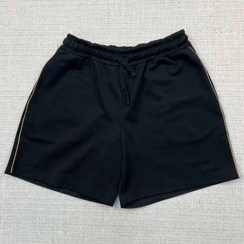 Gucci Gucci Size M 24ss three-dimensional black letter logo shor Size US 32 / EU 48 - 2 Thumbnail