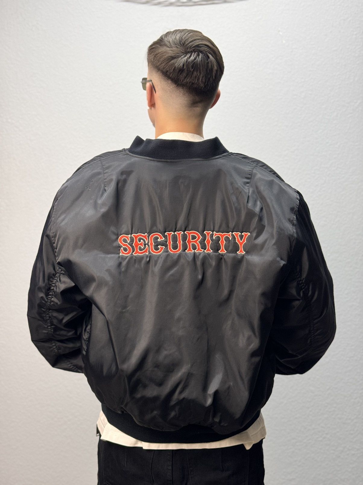 Alpha Industries OKAMOTO Security INDUSTRIES MA1 BOMBER JACKET FADED COLORS Size US L / EU 52-54 / 3 - 2 Thumbnail