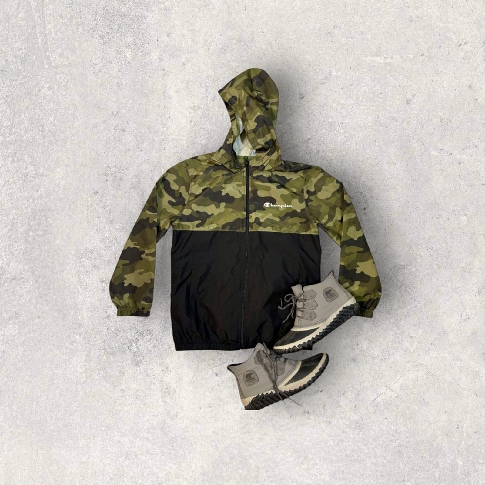 Champion Champion Camo and Black Hooded Raincoat Size S / US 4 / IT 40 - 3 Thumbnail