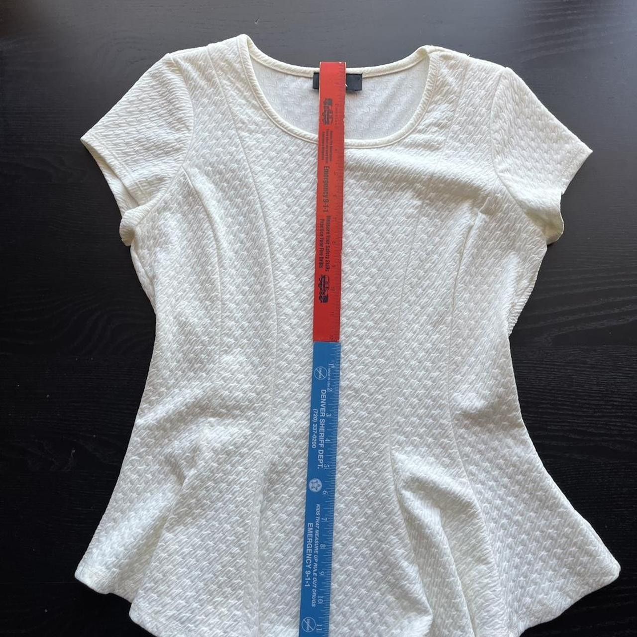 Other ✨ Elegant BCX White Textured Peplum Top ✨ Size L / US 10 / IT 46 - 6 Thumbnail