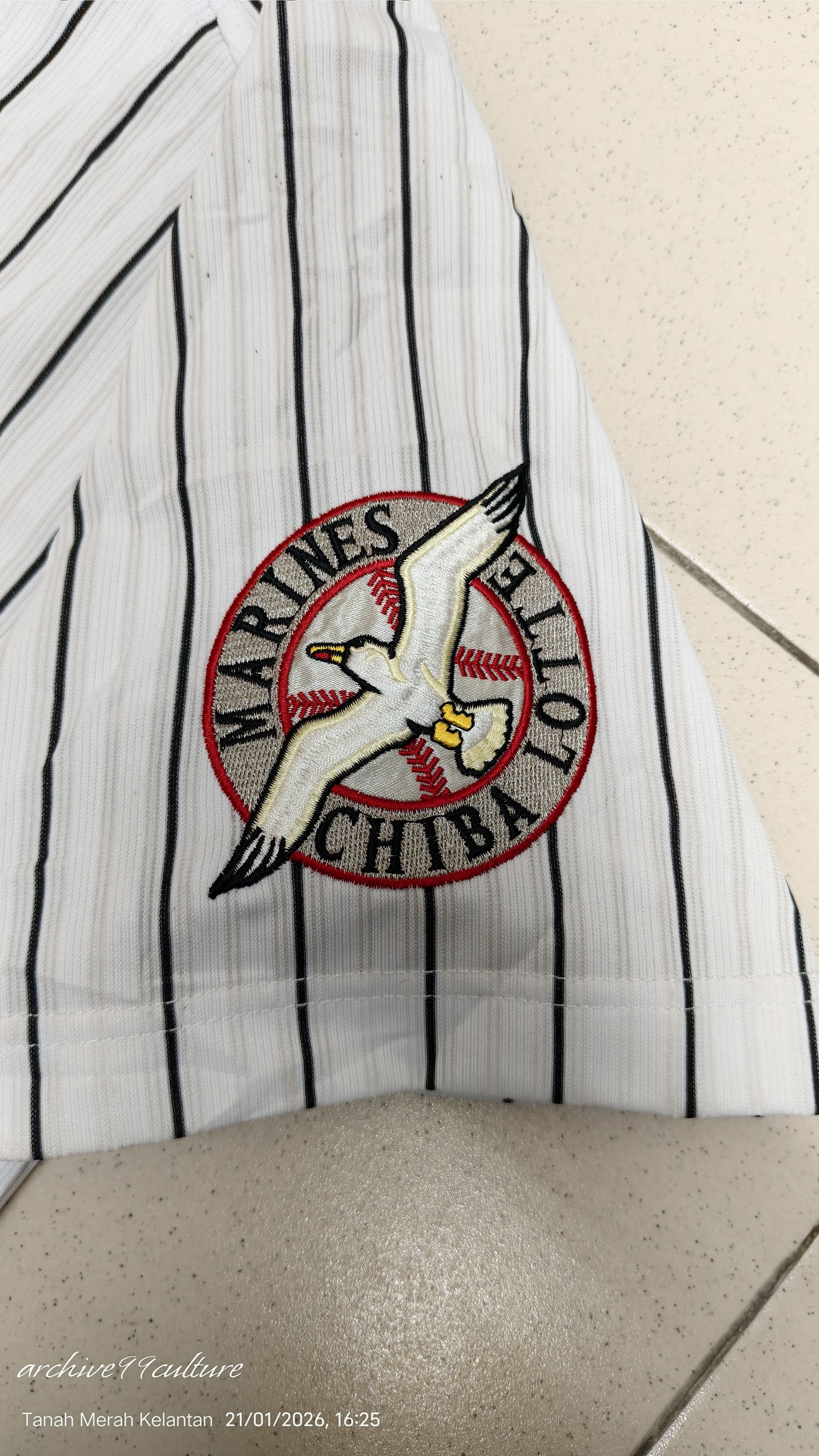 Descente Rare Chiba Lotte Marines Toshiaki Imae Home Jersey Size US M / EU 48-50 / 2 - 15 Thumbnail