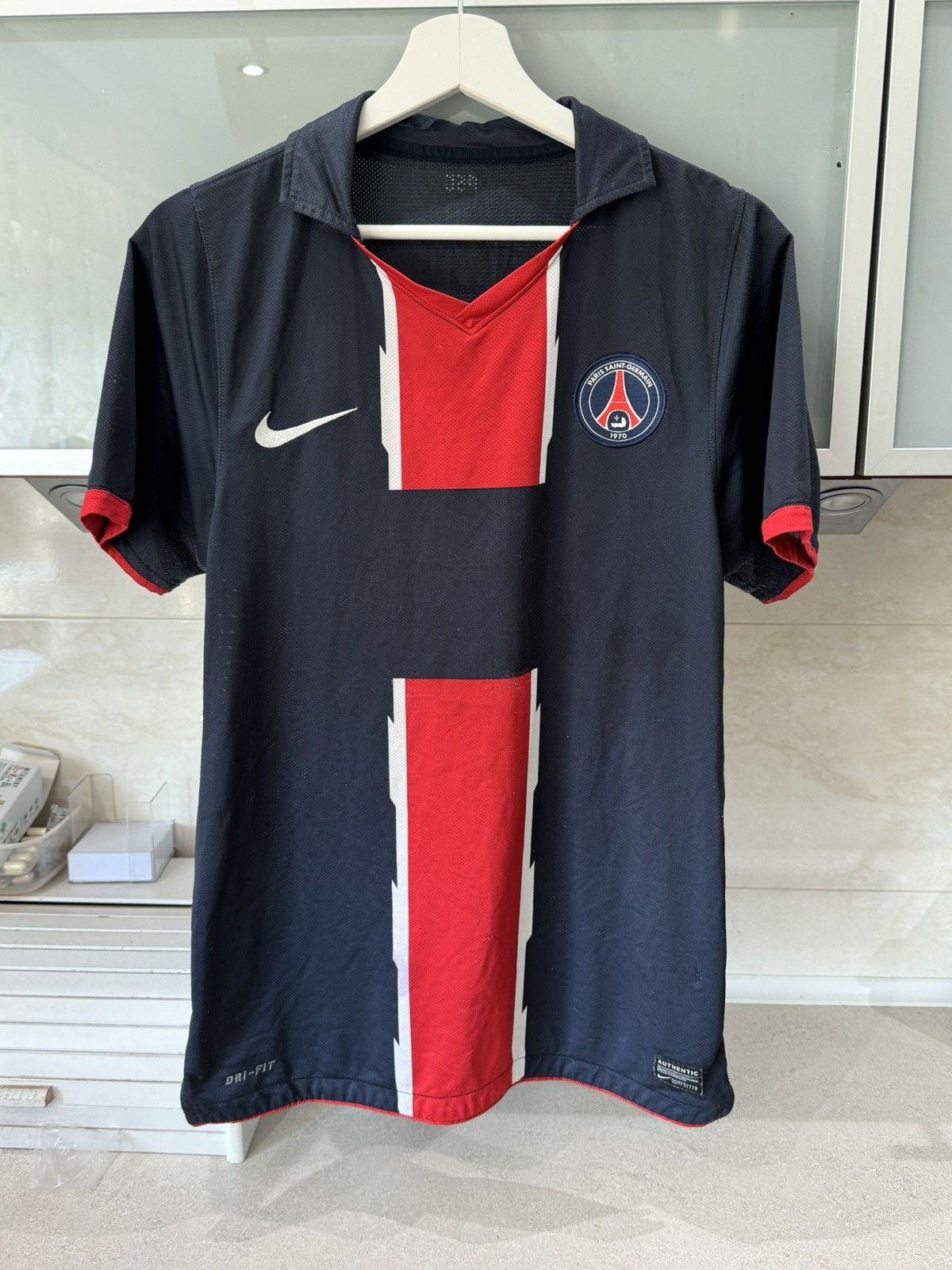 Nike Paris saint germain Nike 2010/2011 player issue shirt Size US M / EU 48-50 / 2 - 1 Thumbnail