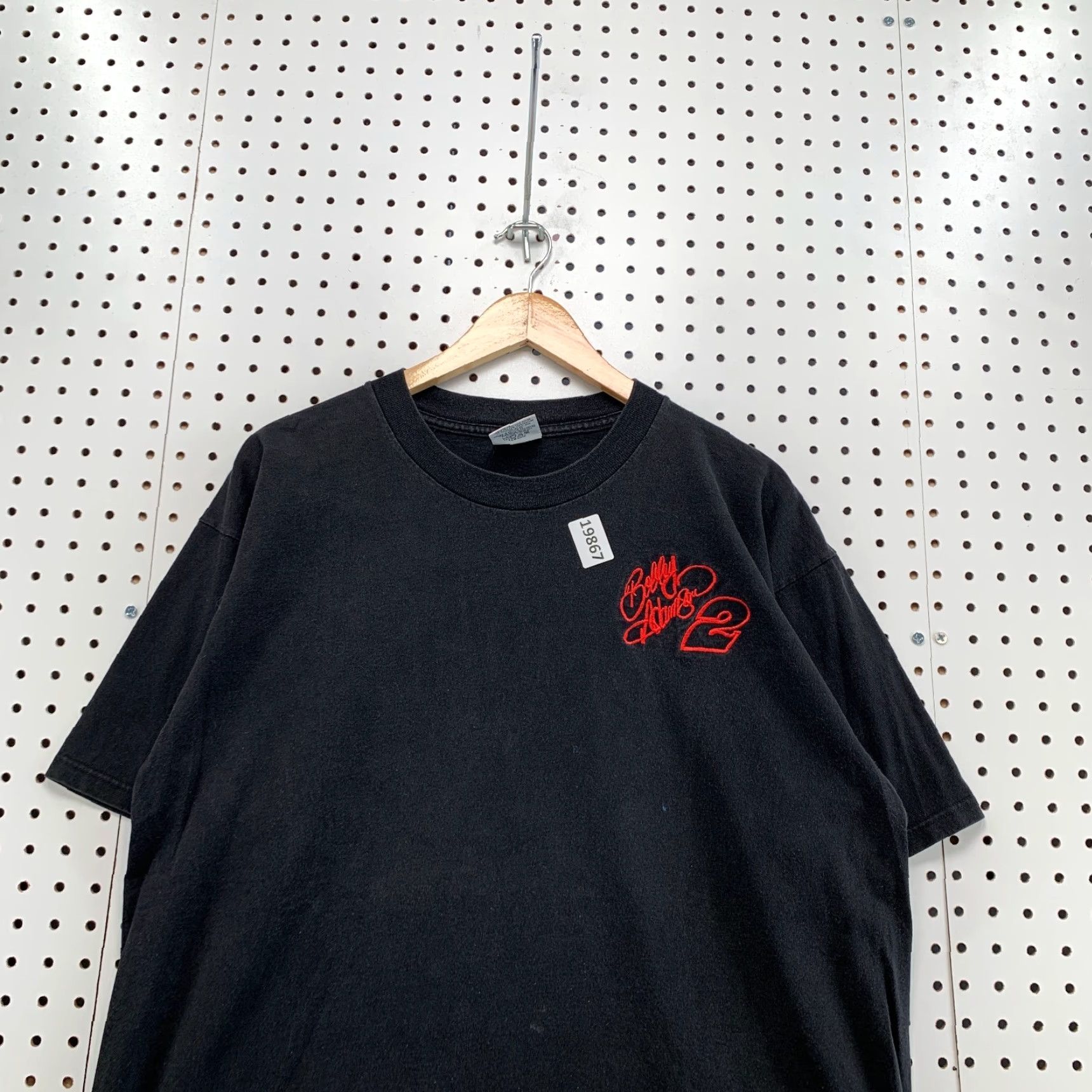 Gildan VINTAGE Bobby Allison Nascar Shirt XL Black Embroidered Short Sleeve Crew Neck 23x29.5 Mens Size US XL / EU 56 / 4 - 2 Thumbnail