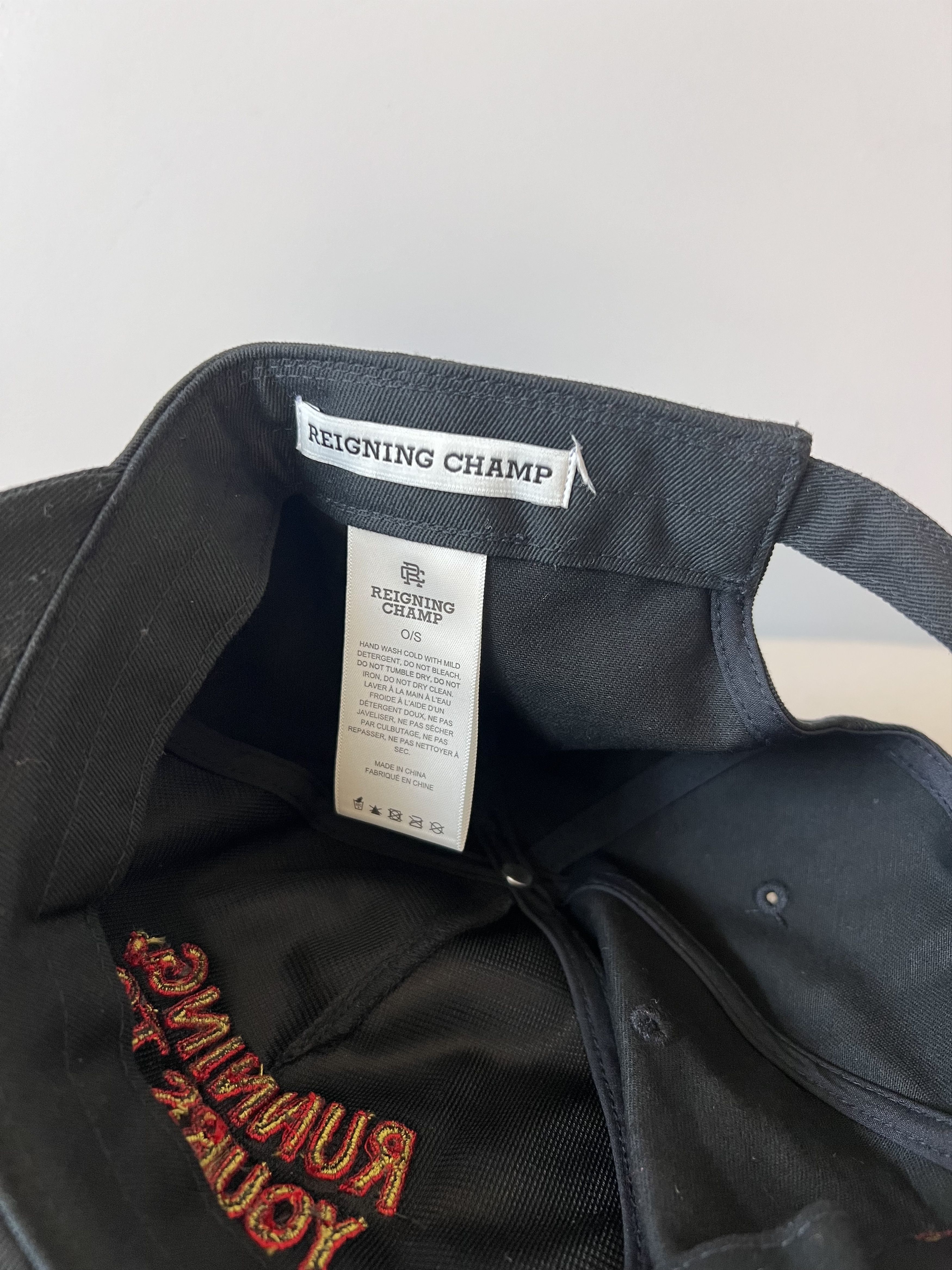 Reigning Champ Reigning Champ Toronto Marathon Dart Cap in Black Size ONE SIZE - 6 Thumbnail