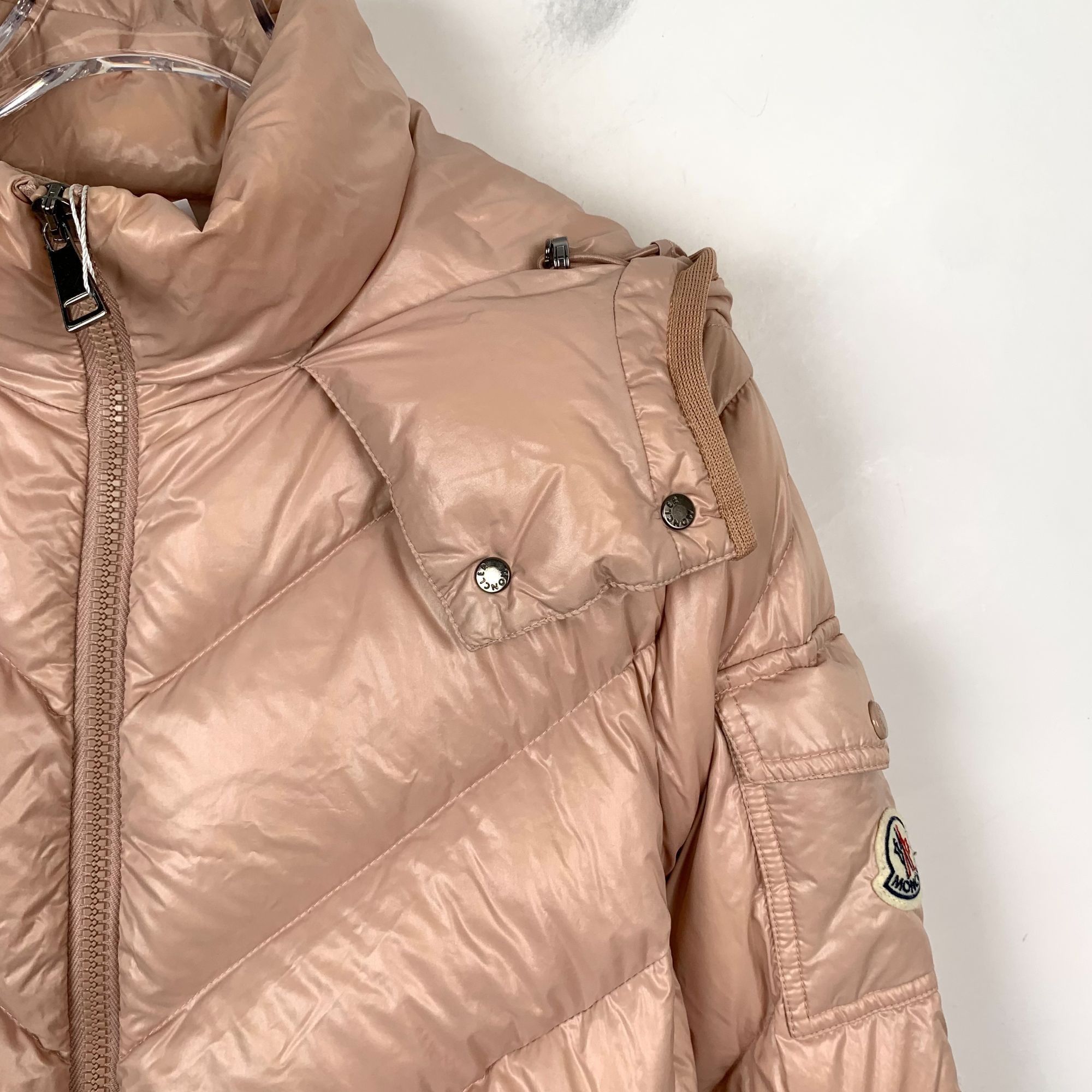 Moncler Moncler Pink Logo-Patch Zip-Up Down Jacket (Size 2) Size XS / US 0-2 / IT 36-38 - 7 Thumbnail