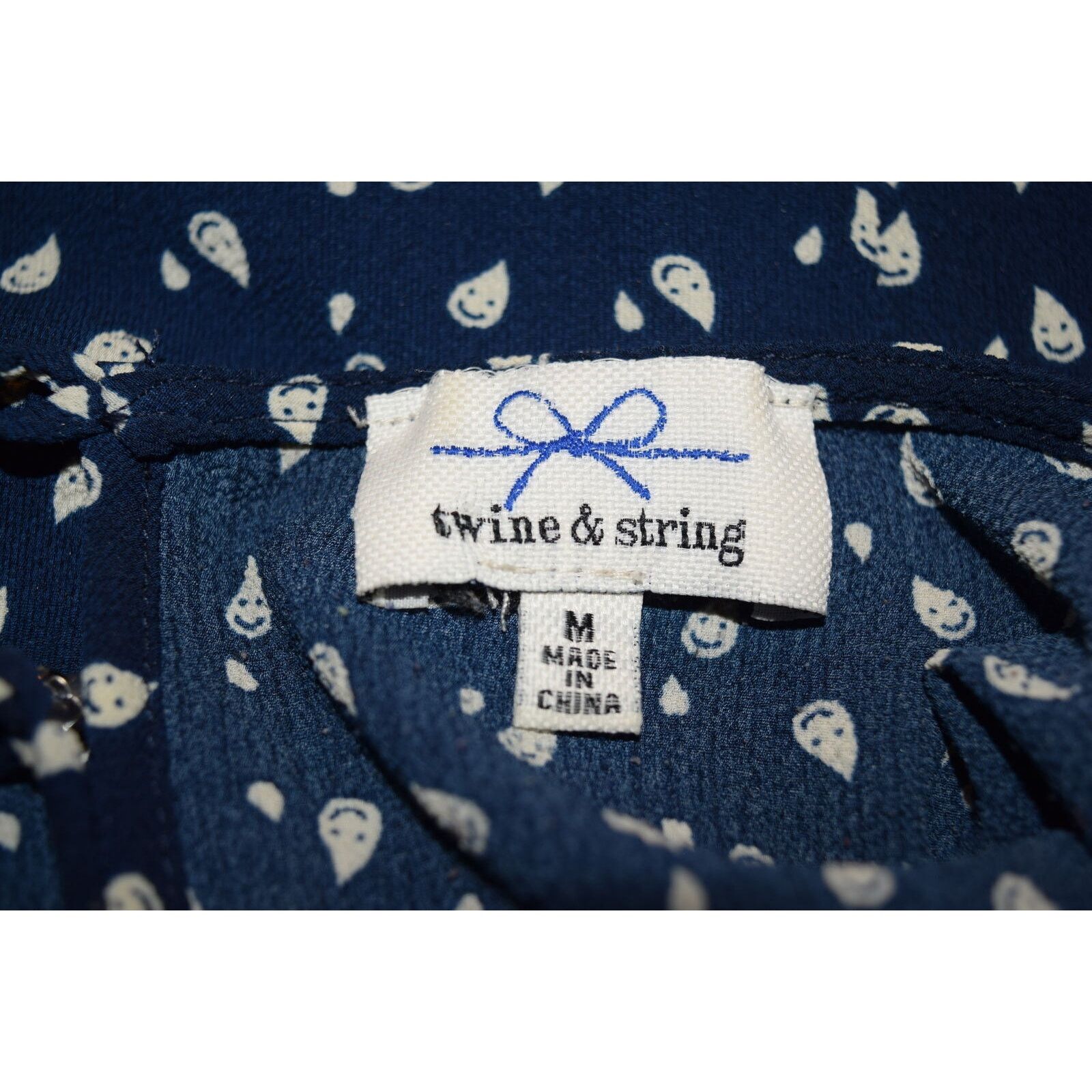 Vintage Twine & String Blue/White Paisley Flutter Sleeve Blouse SZ M Size M / US 6-8 / IT 42-44 - 6 Thumbnail